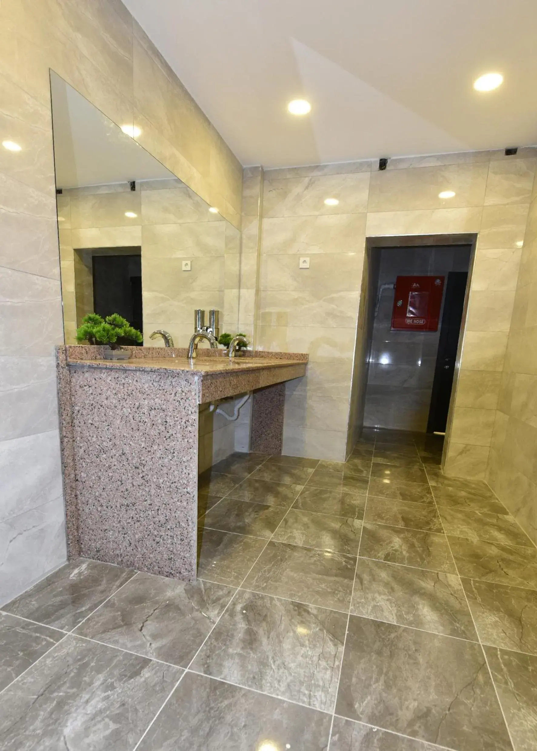 Bathroom in Sahil Hotel Pendik