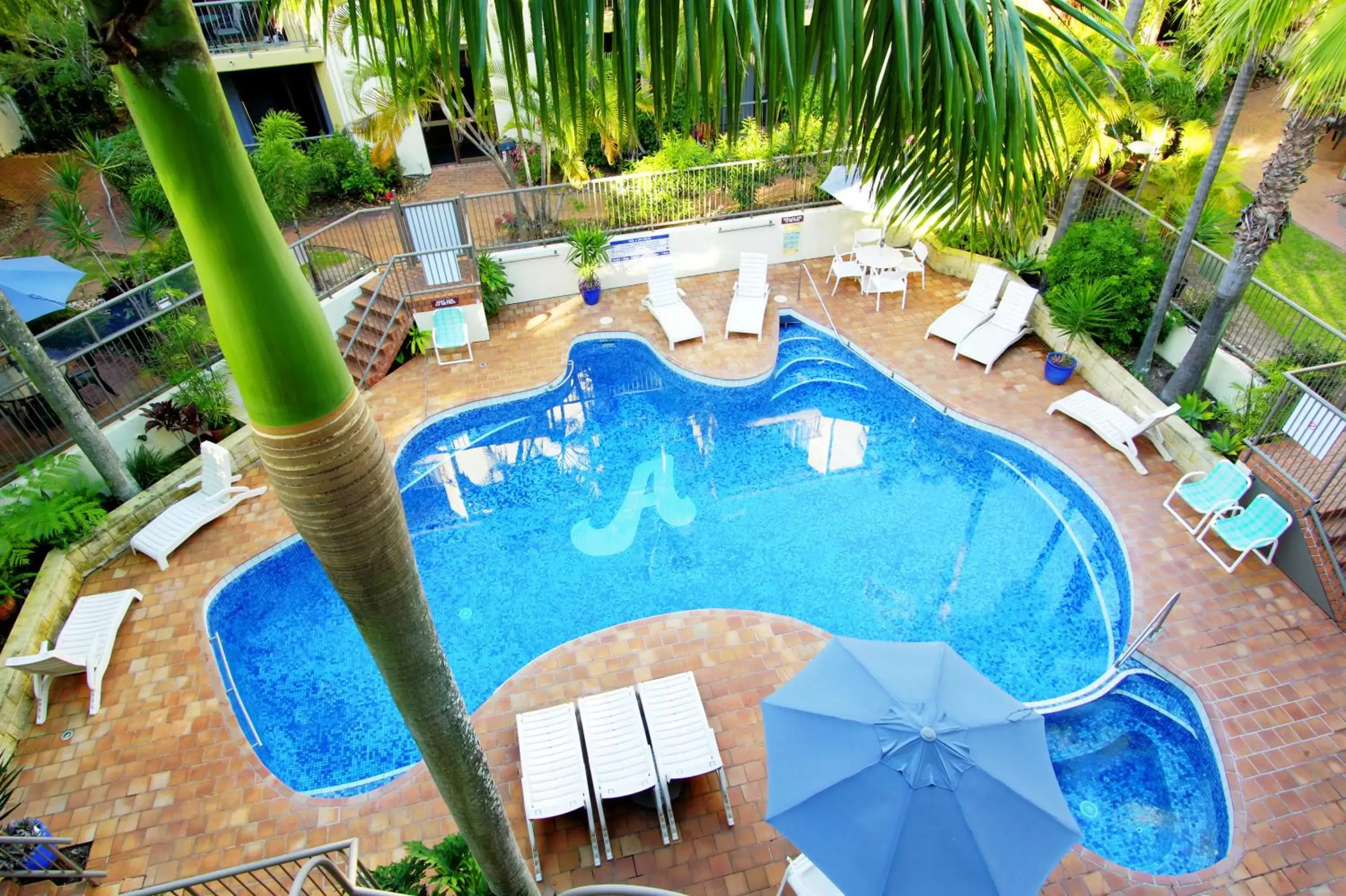 Day, Pool View in Aussie Resort