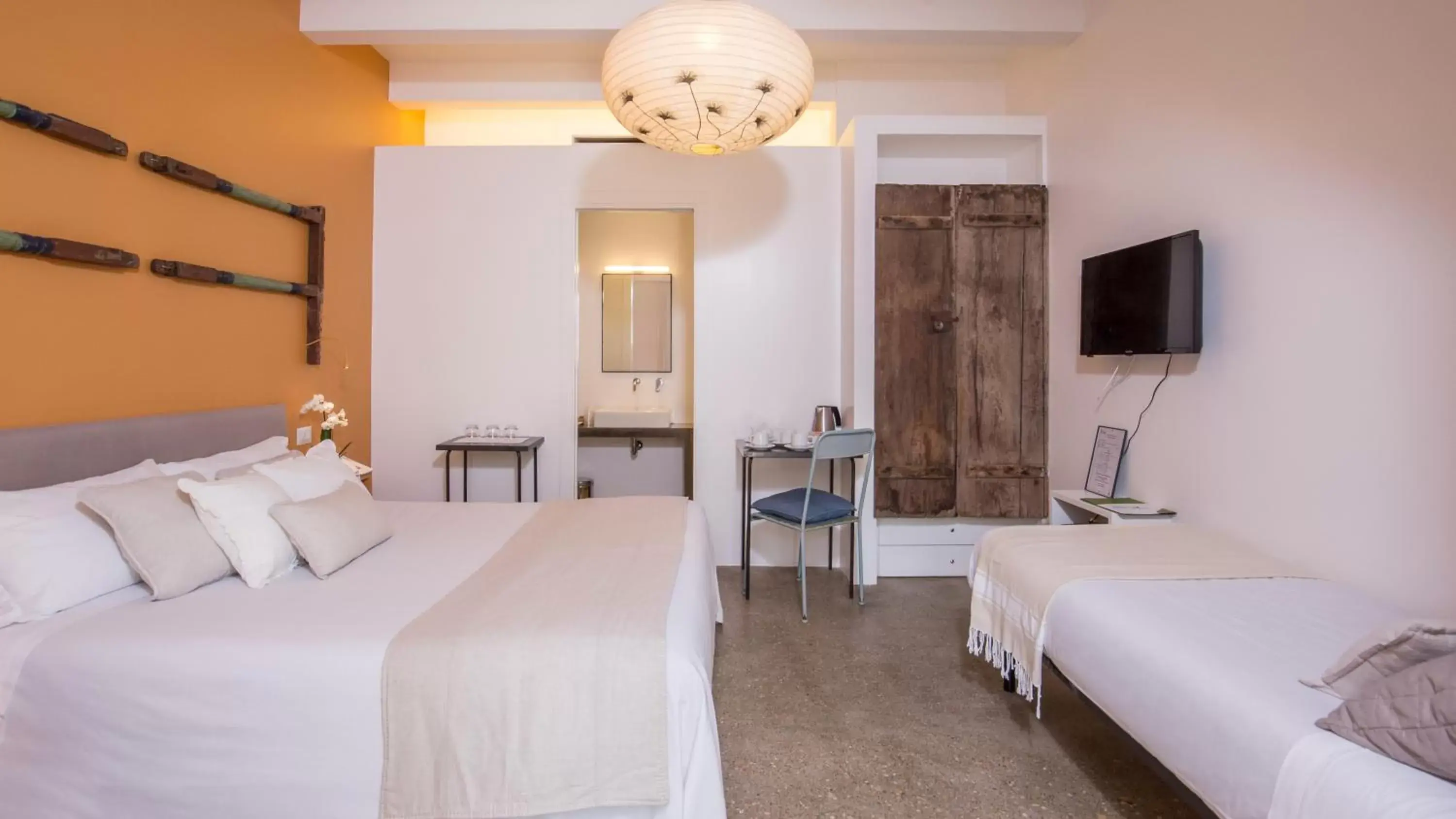 Bedroom, Bed in Hotel Intorno Al Fico