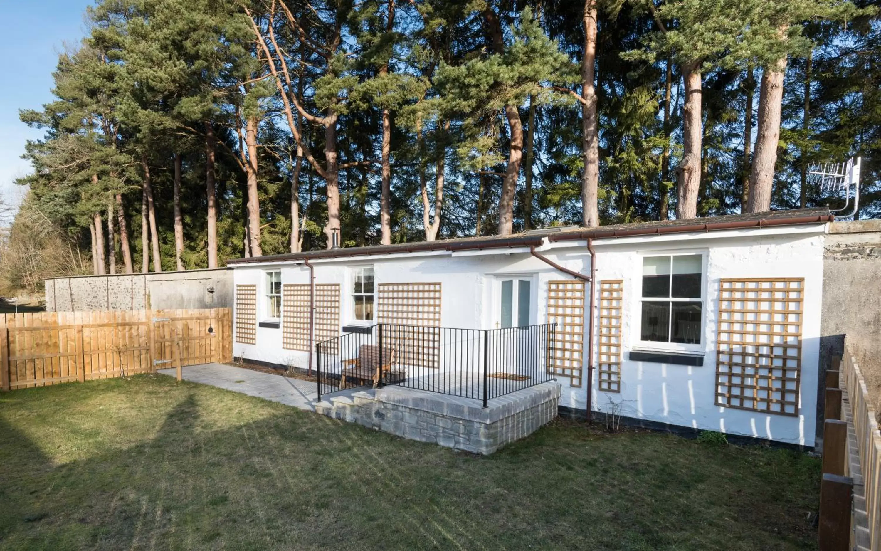 Property building in The Atholl Palace Property building in The Atholl Palace