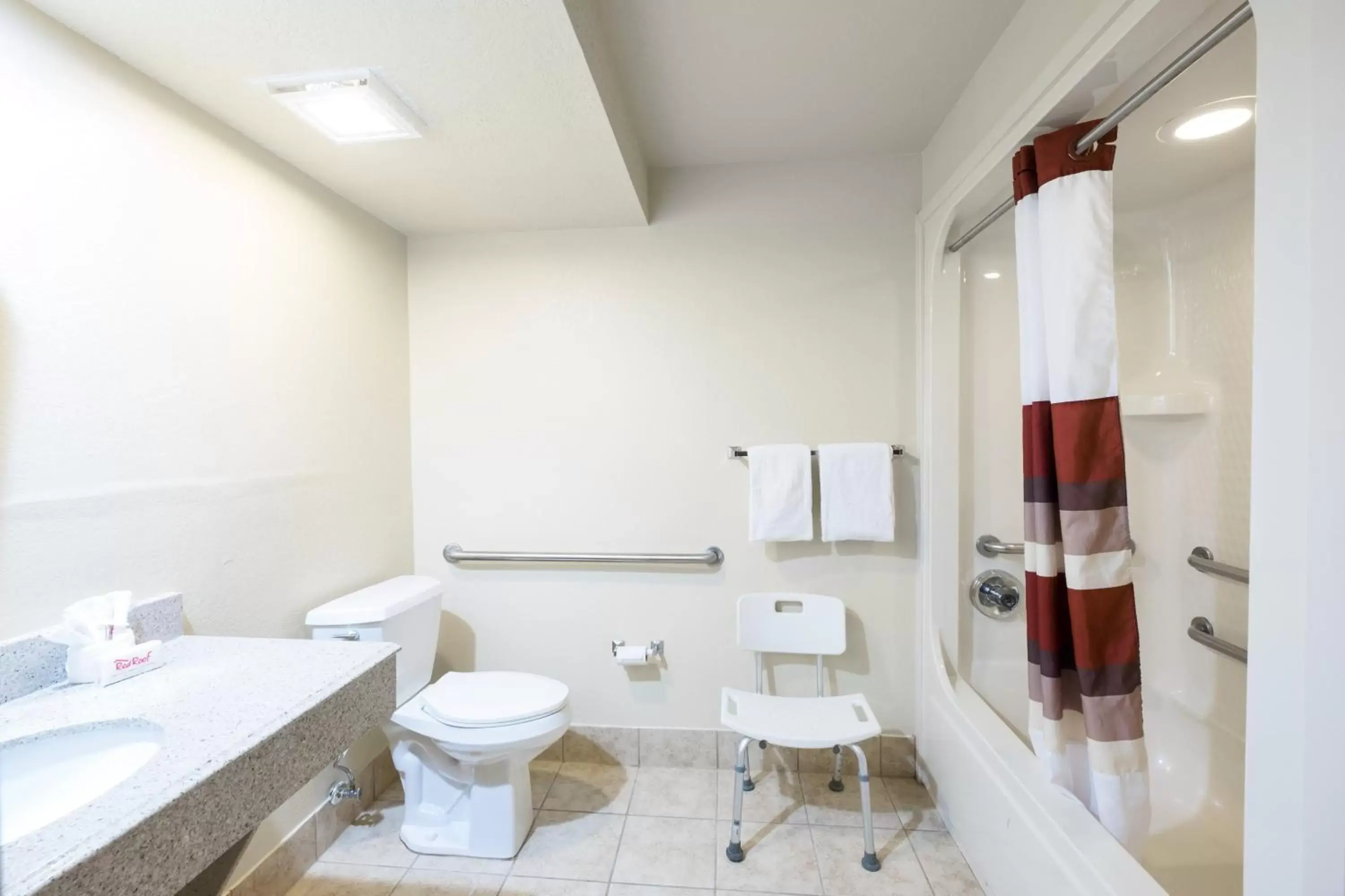Bathroom in GreenTree Inn - IAH Airpot JFK Blvd