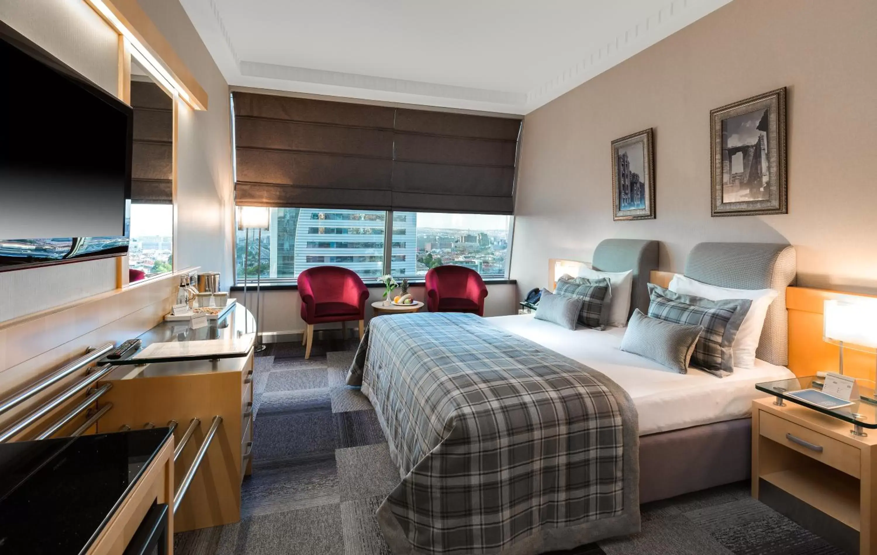 Bed in Metropolitan Hotels Ankara
