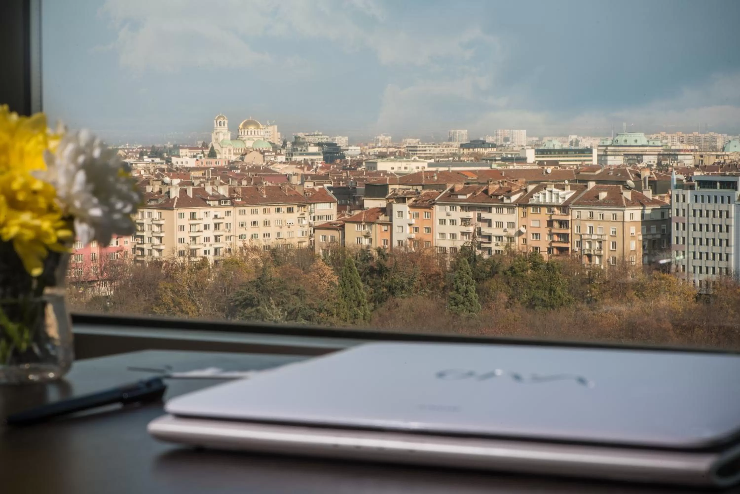 Seating area in Rosslyn Central Park Hotel Sofia