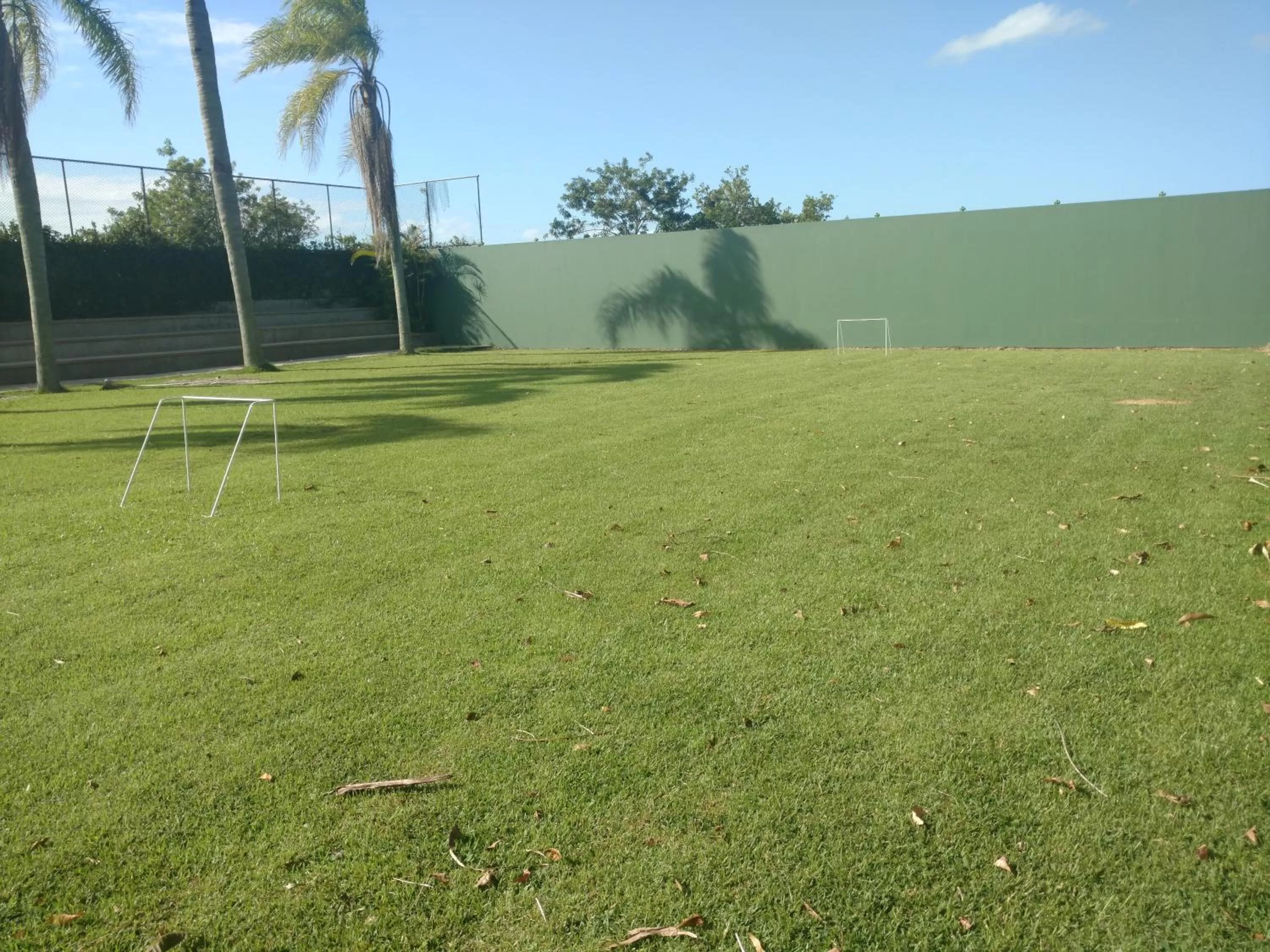 Area and facilities in Brisamar Suite Hotel