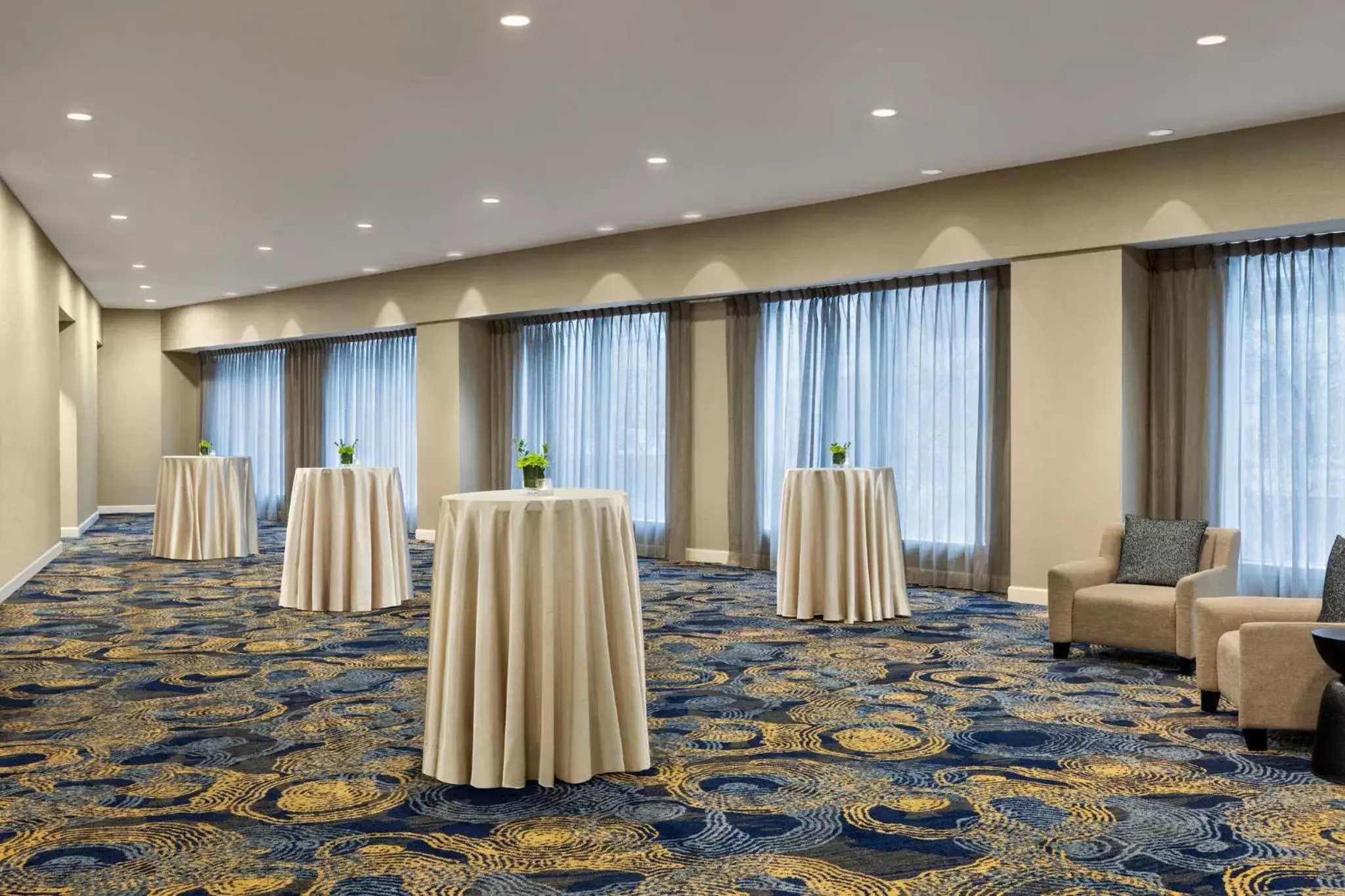 Meeting/conference room, Banquet Facilities in Crowne Plaza Cleveland at Playhouse Square, an IHG Hotel