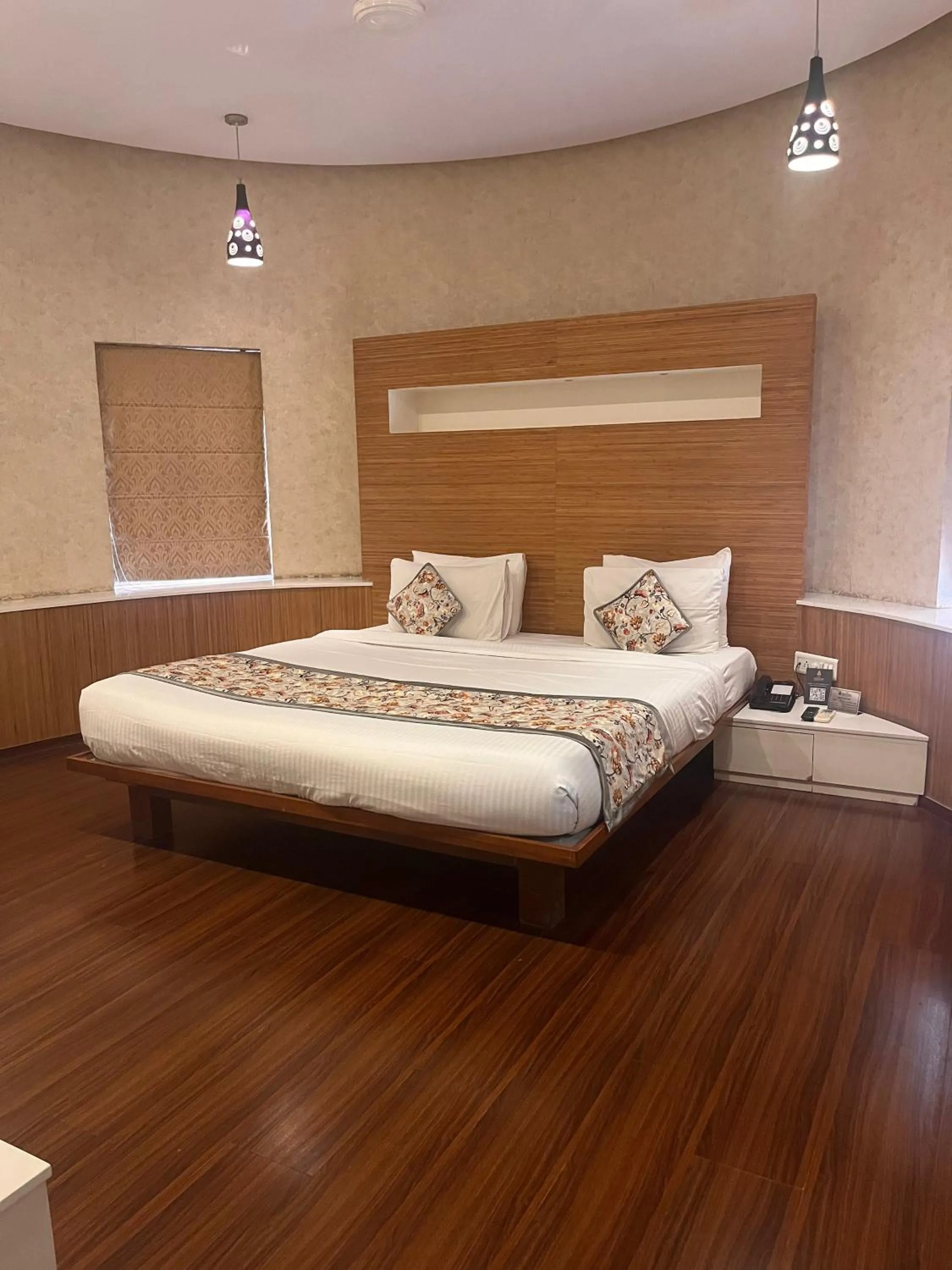 Bedroom, Bed in Ratnawali – A Vegetarian Heritage Hotel