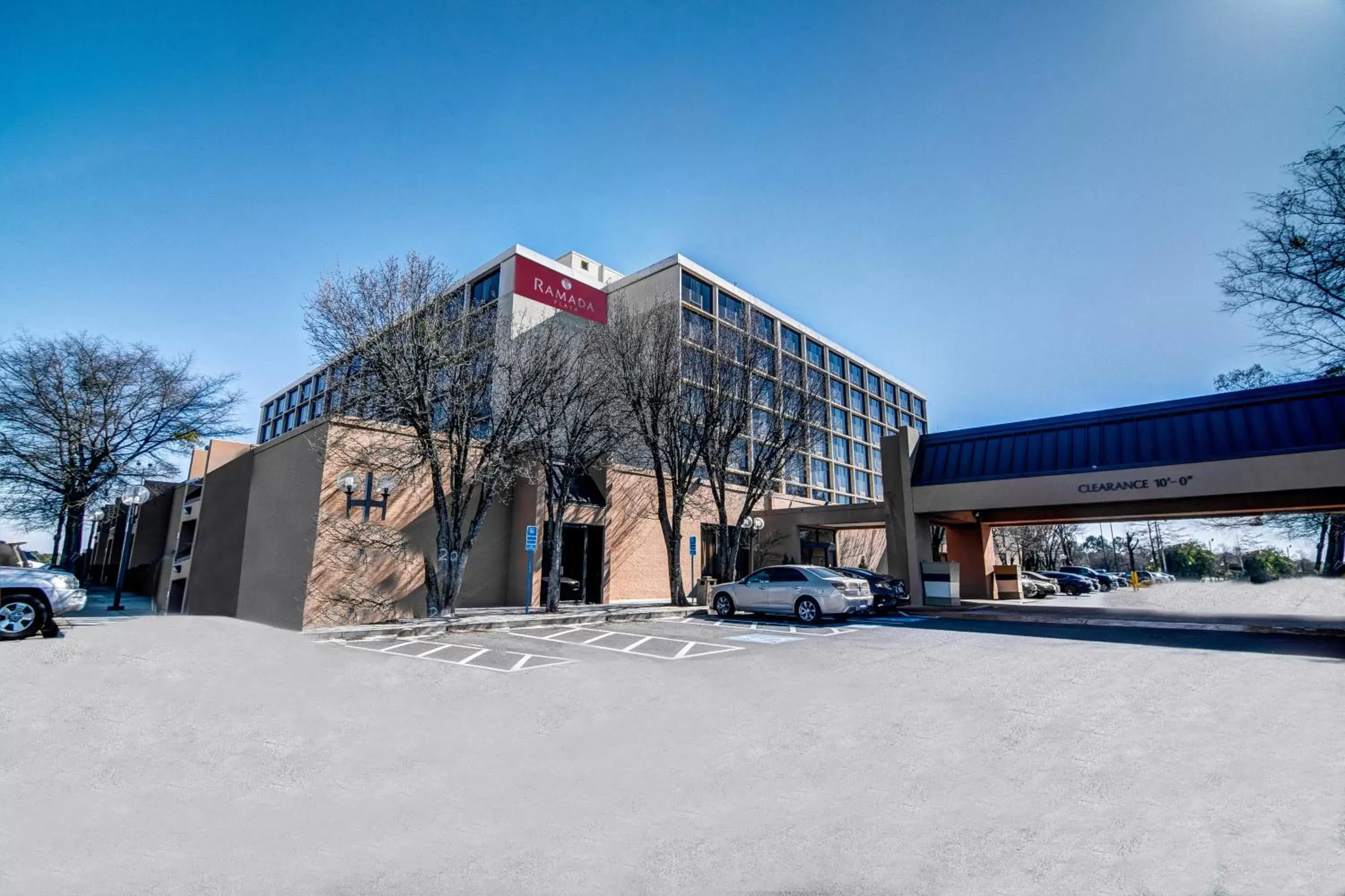 Facade/entrance, Winter in Ramada Plaza by Wyndham Atlanta Airport