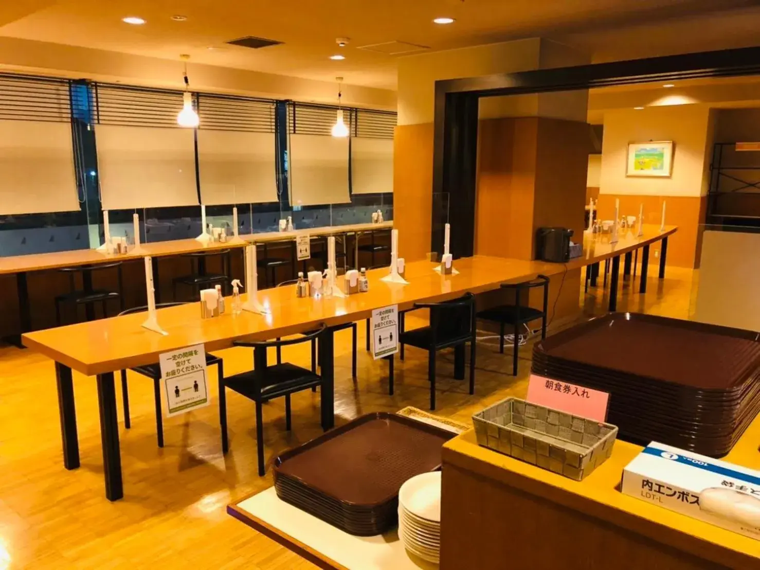 Restaurant/places to eat in Smile Hotel Tomakomai