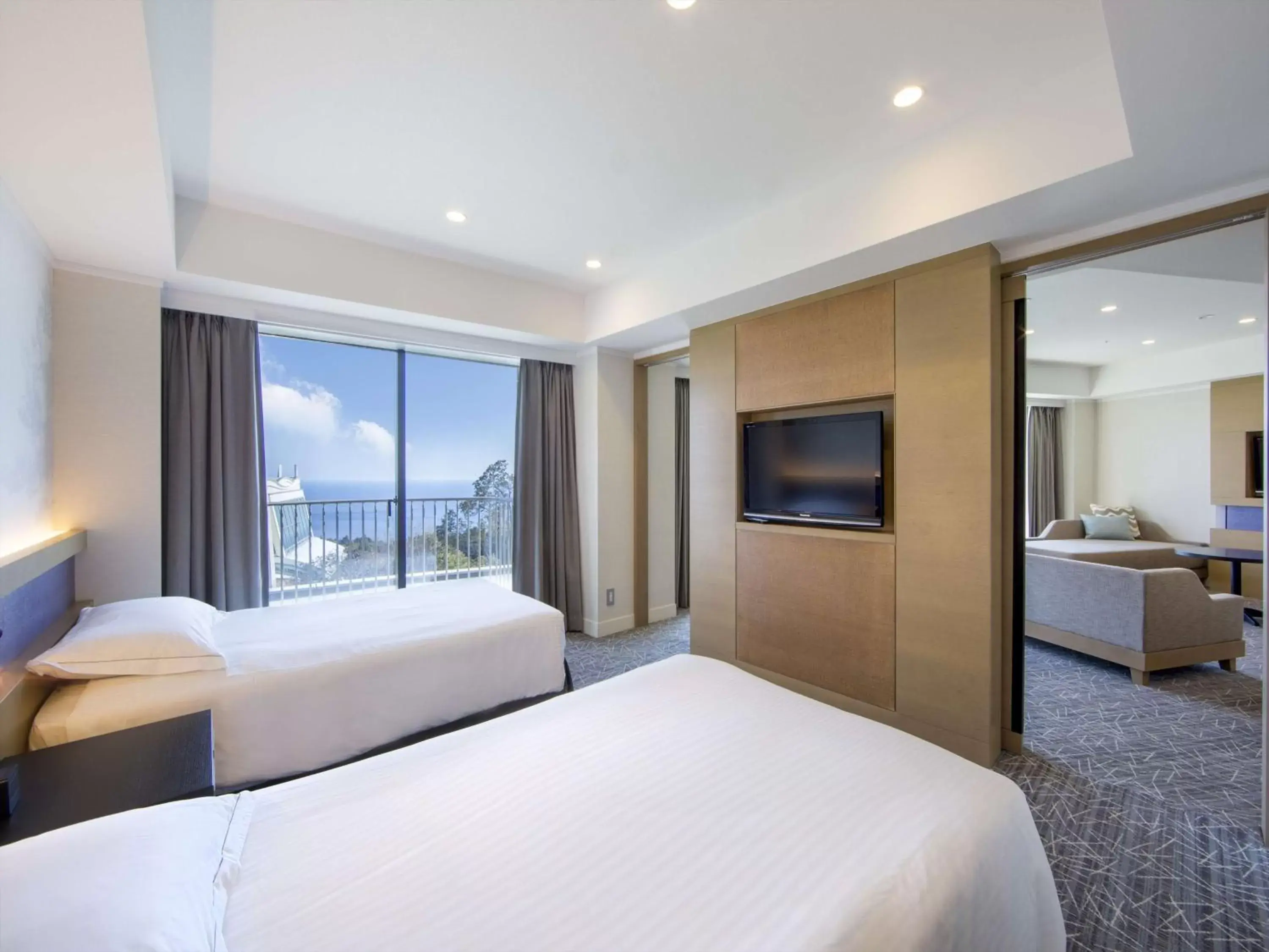 Bedroom, Bed in Hilton Odawara Resort & Spa
