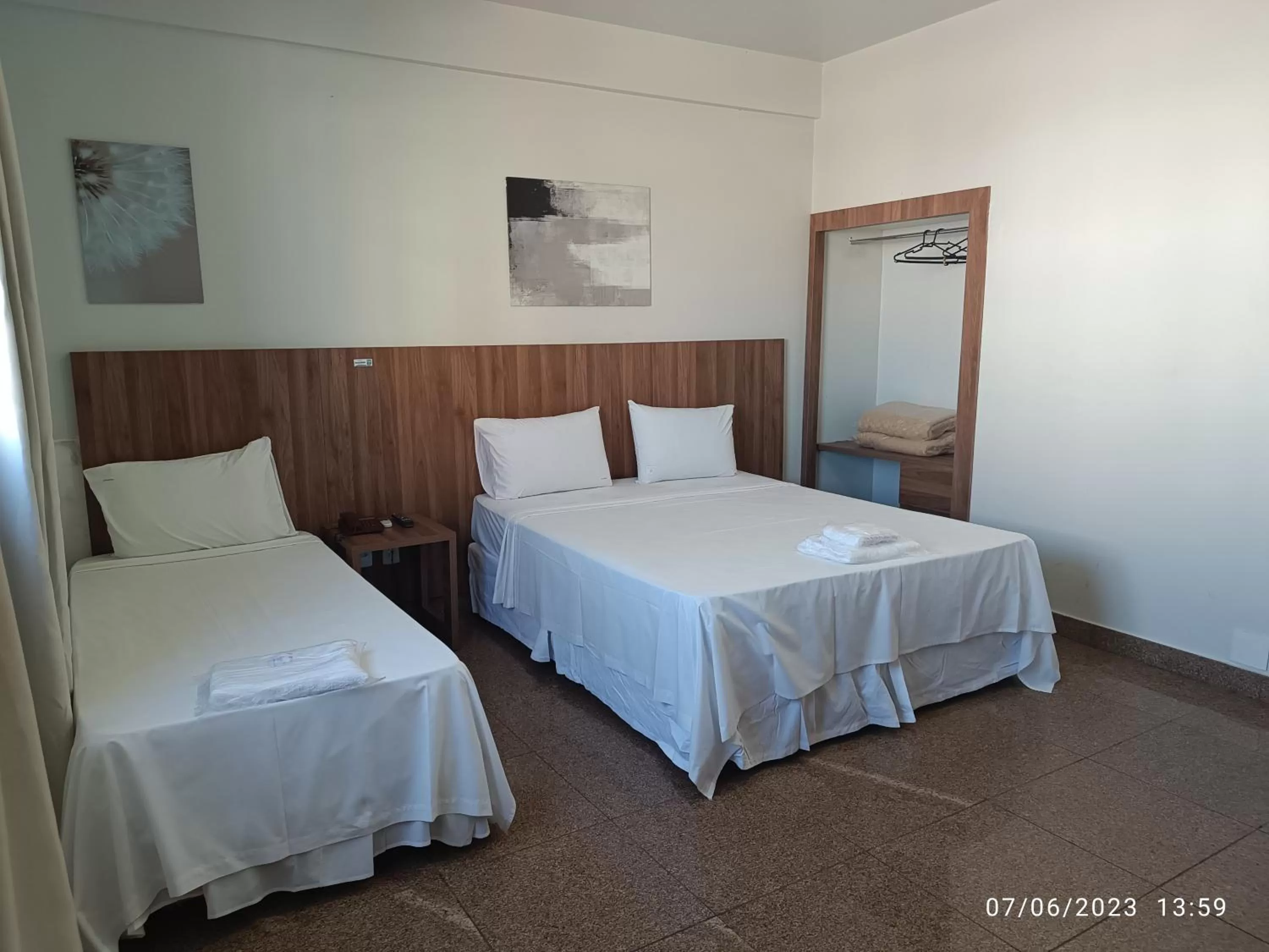 Photo of the whole room, Bed in Hotel Oscar Blue Montes Claros