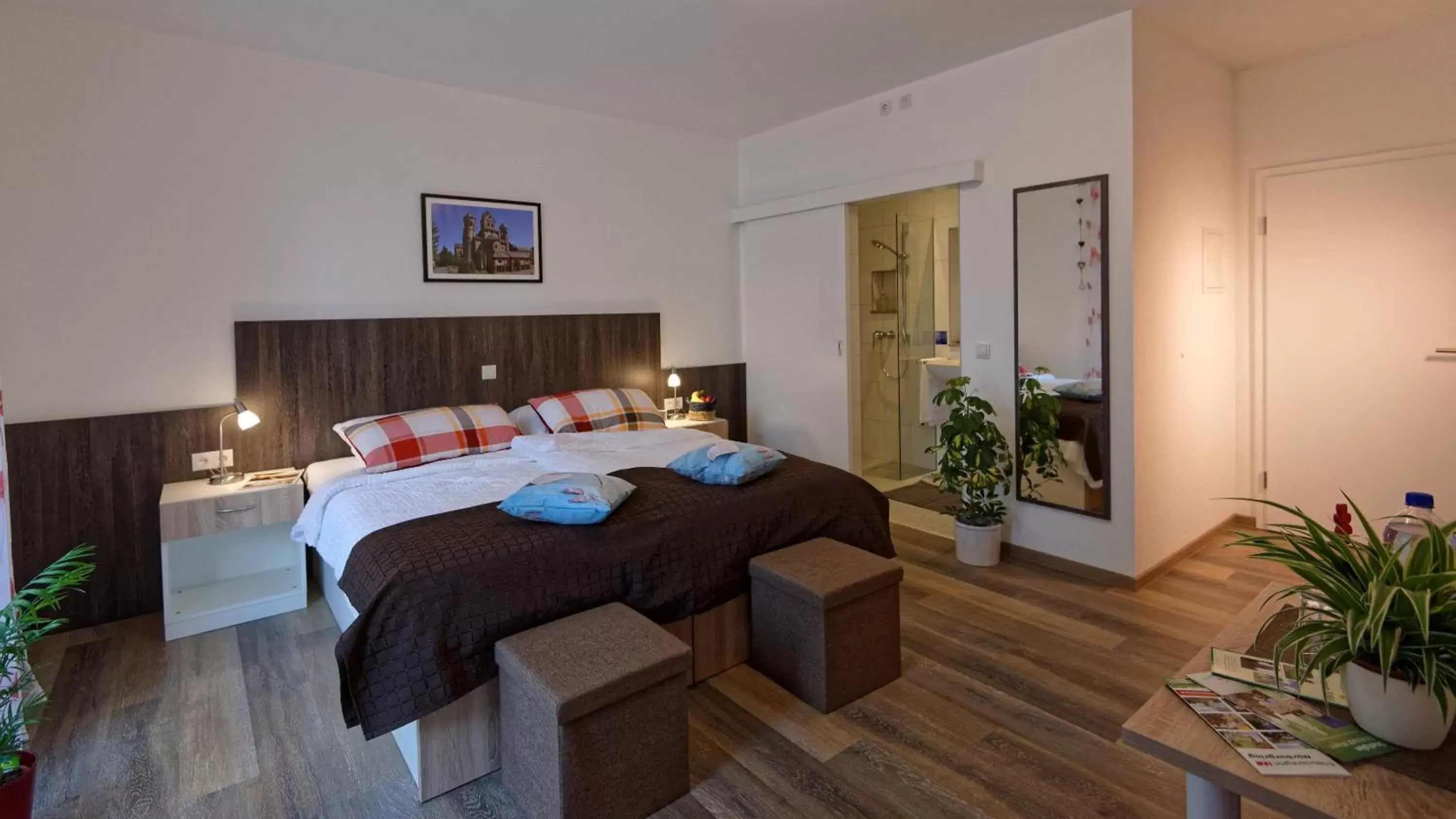 Double Room with Balcony in Gästehaus Am Hochsimmer Double Room with Balcony in Gästehaus Am Hochsimmer