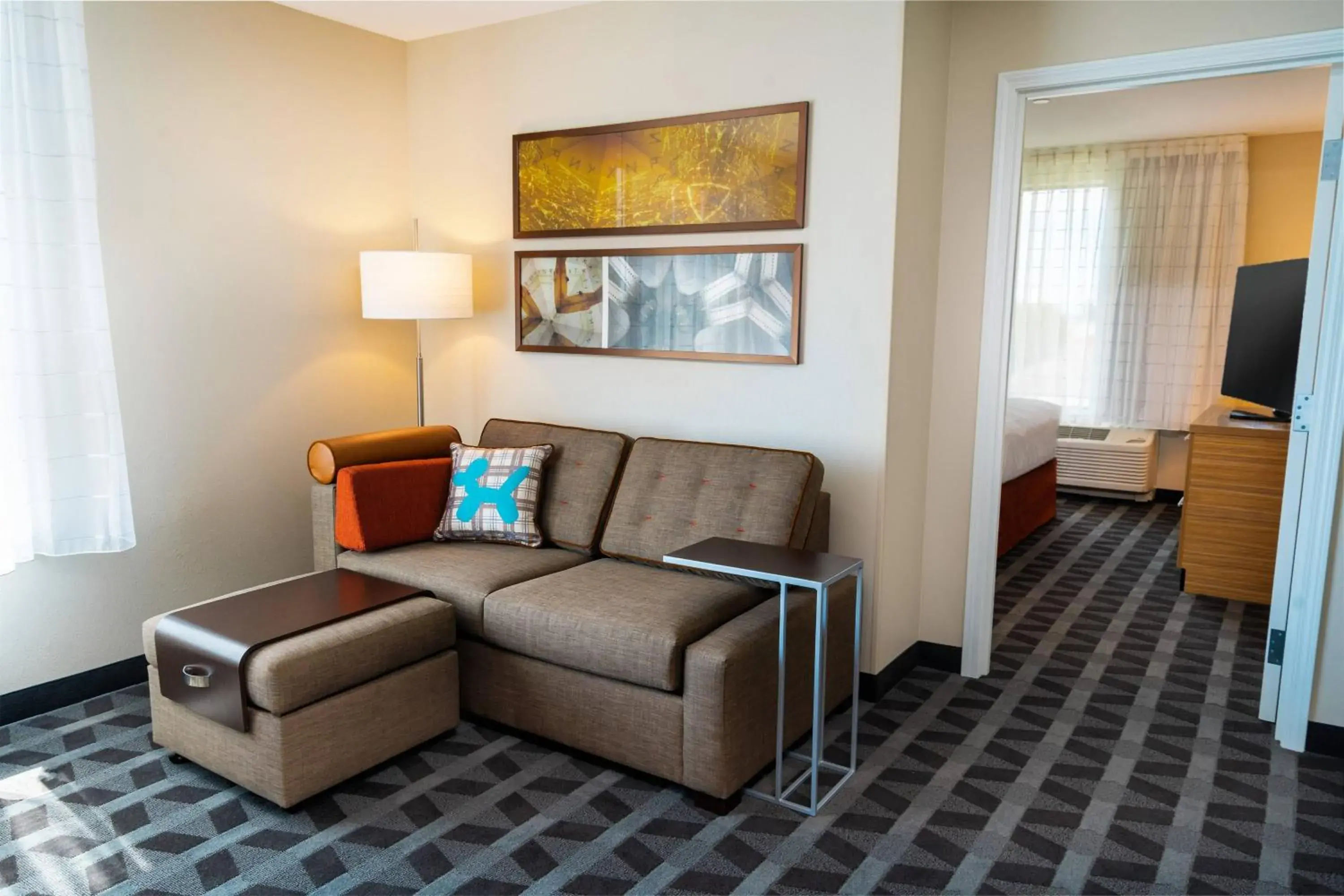 Bedroom, Seating Area in TownePlace Suites Irvine Lake Forest