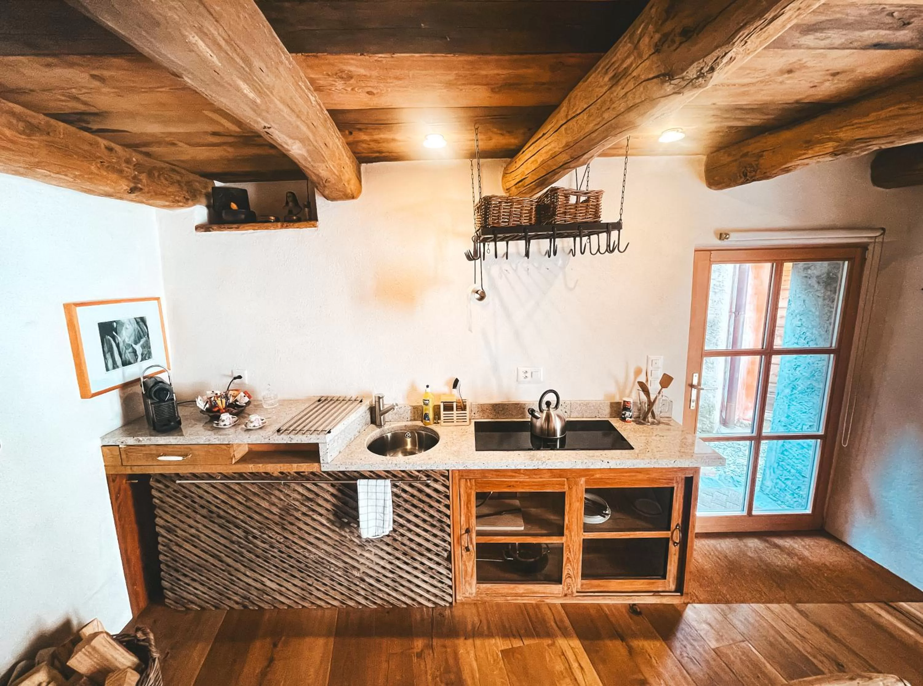 Coffee/tea facilities, Kitchen/Kitchenette in Case di Sotto, House & Breakfast