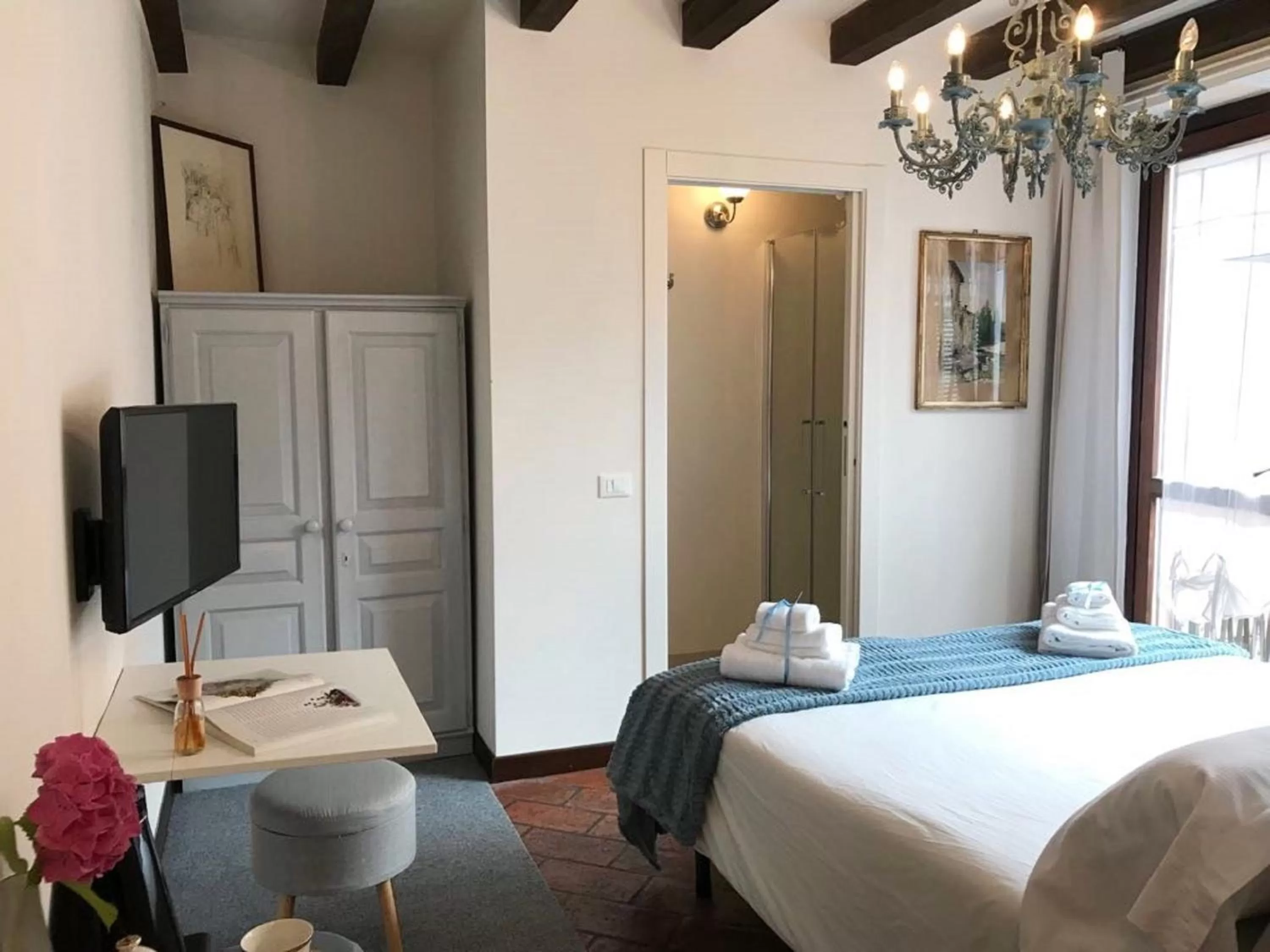 Bedroom in Il Giardino Segreto