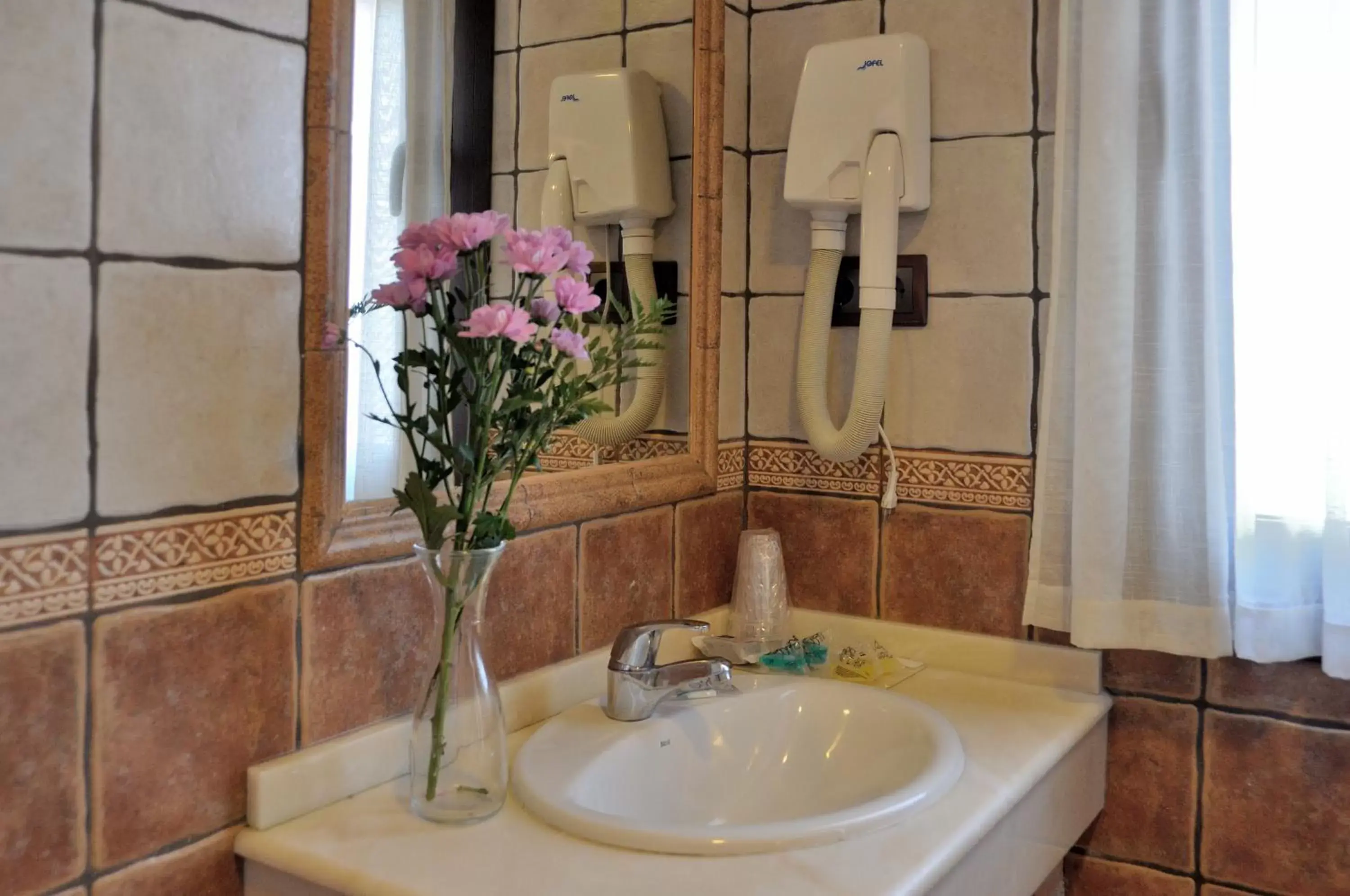 Bathroom in Hotel Medina de Toledo