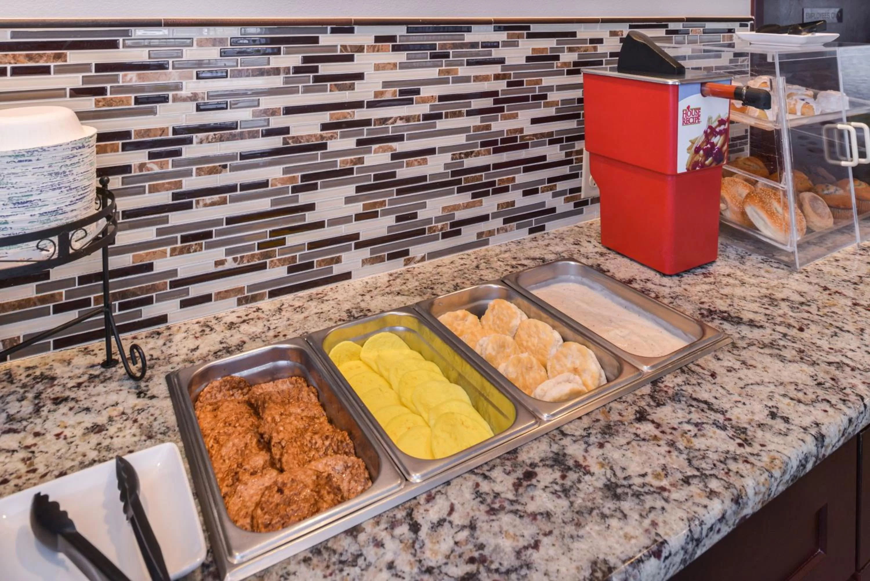 Food and drinks in Quality Inn & Suites Kennewick Tri-Cities