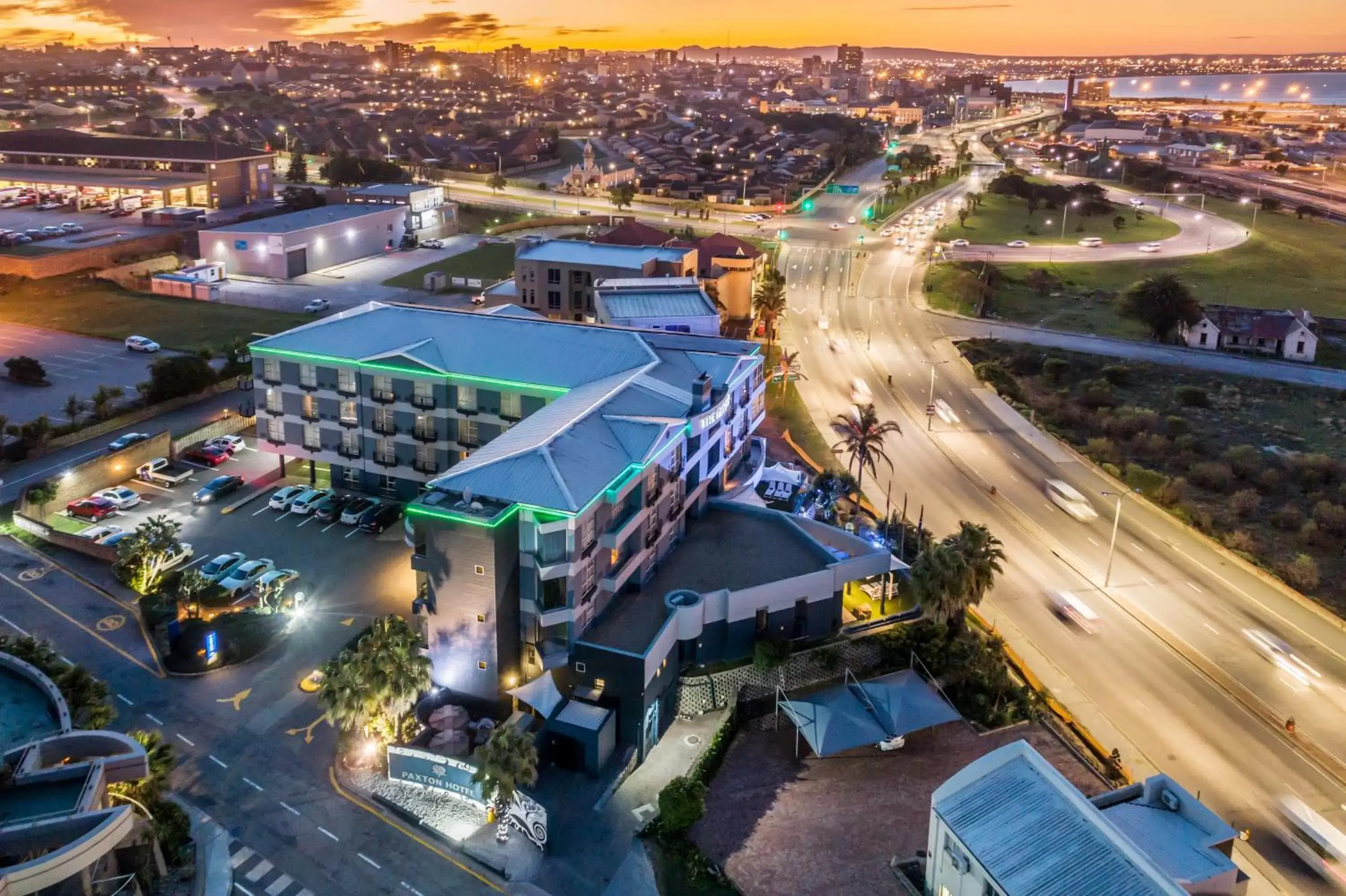 On site, Bird's-eye View in Paxton Hotel