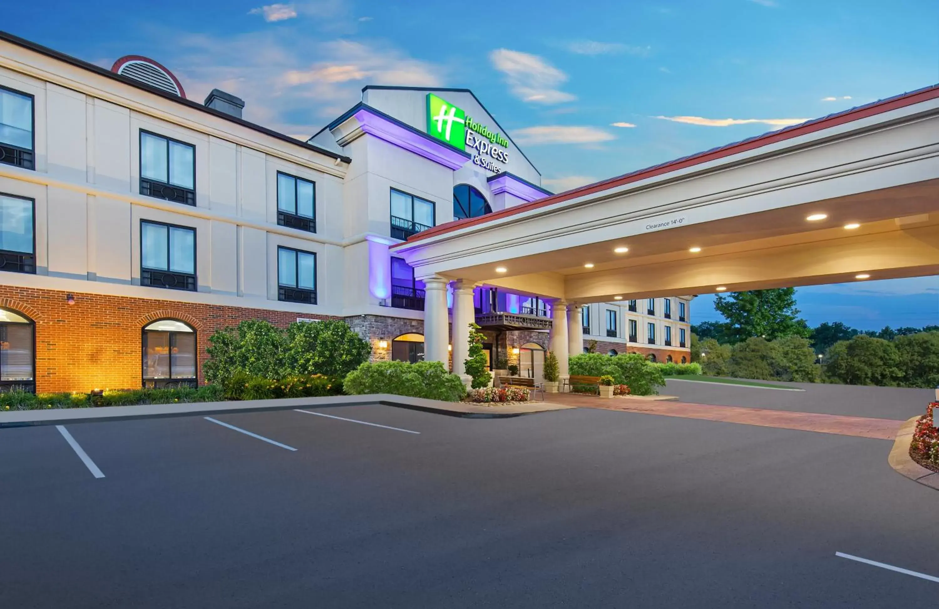 Property Building in Holiday Inn Express Hotel & Suites Mount Juliet - Nashville Area, an IHG Hotel