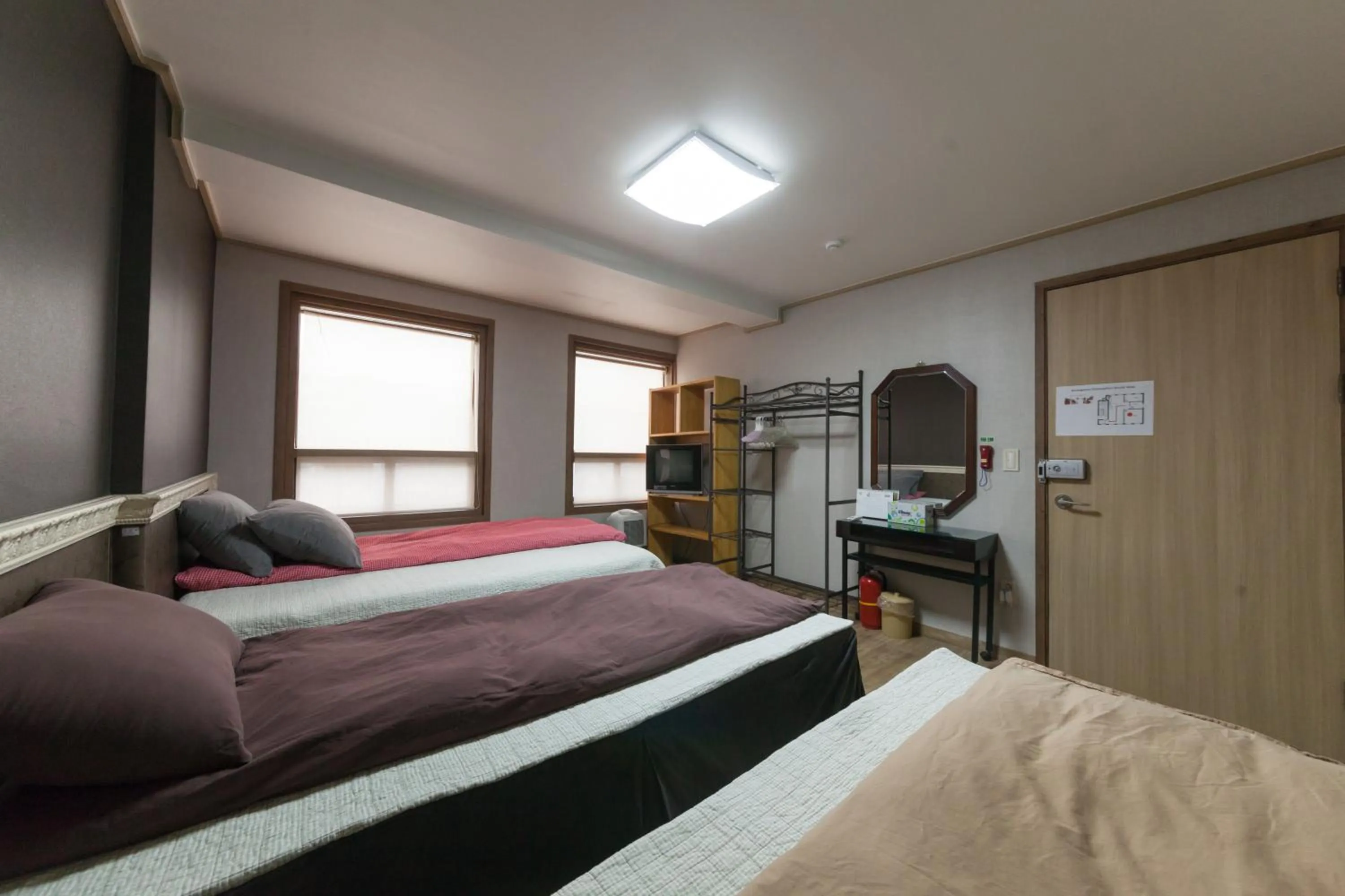 Day, Bed in Yehadoye Guesthouse