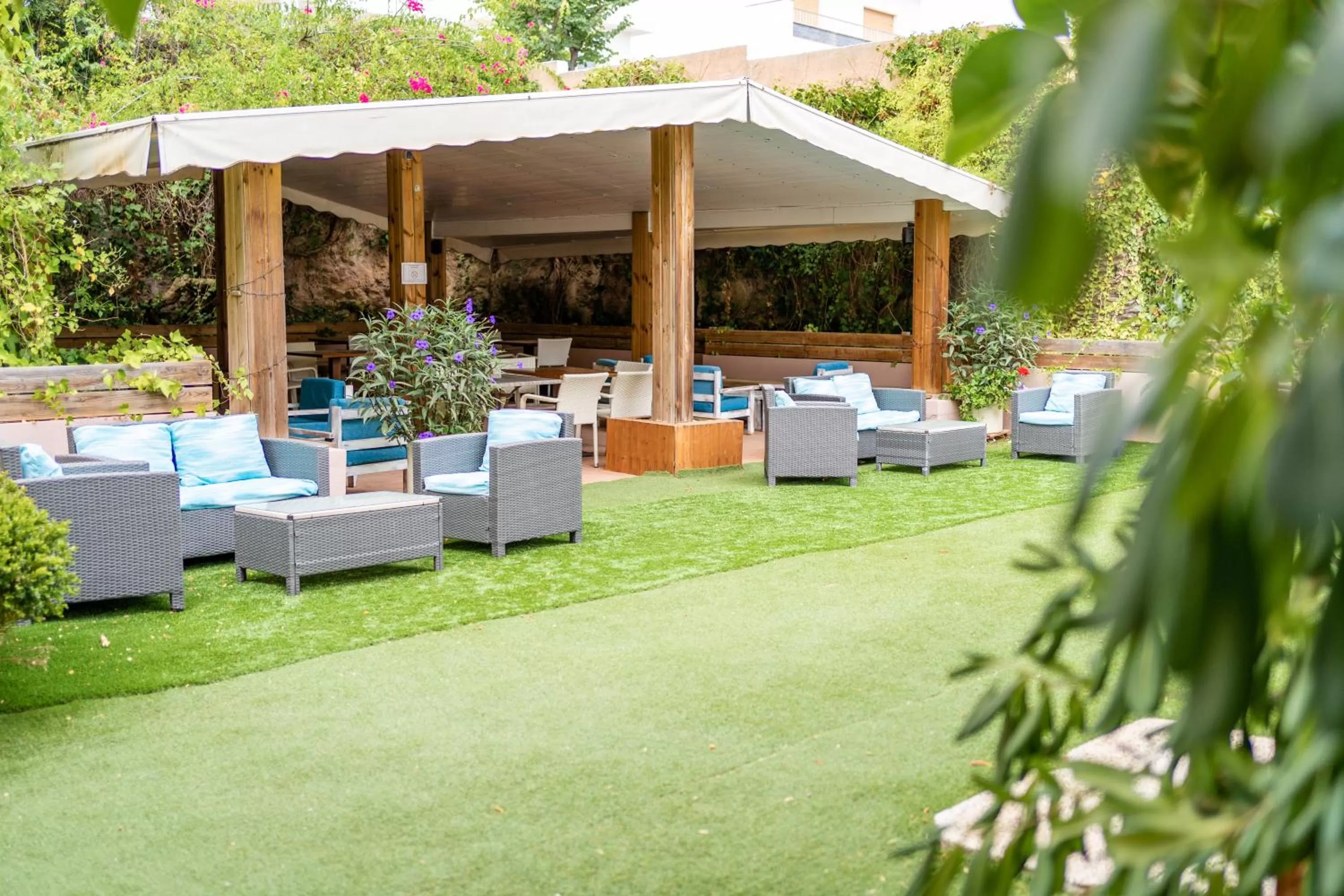 Garden in Apartamentos Royal Life