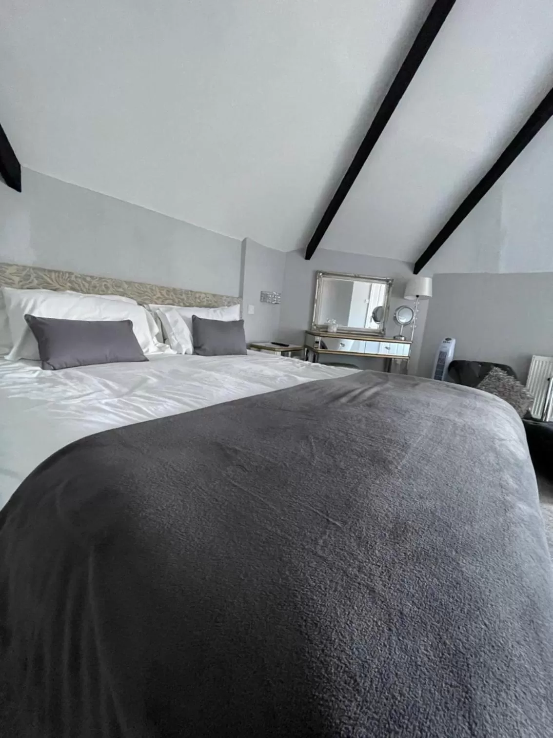 Bed in The Whittington and Cat