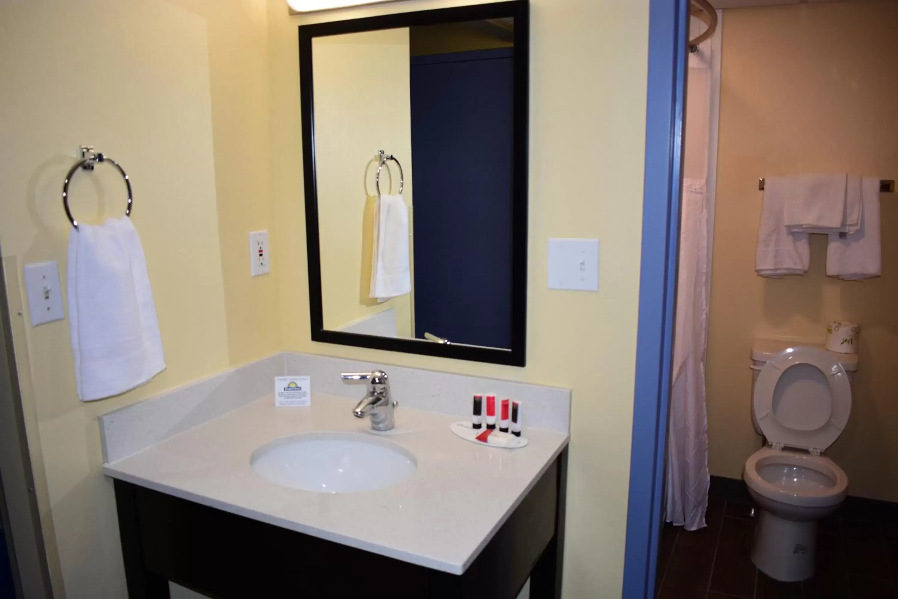 Days Inn by Wyndham Augusta Days Inn by Wyndham Augusta