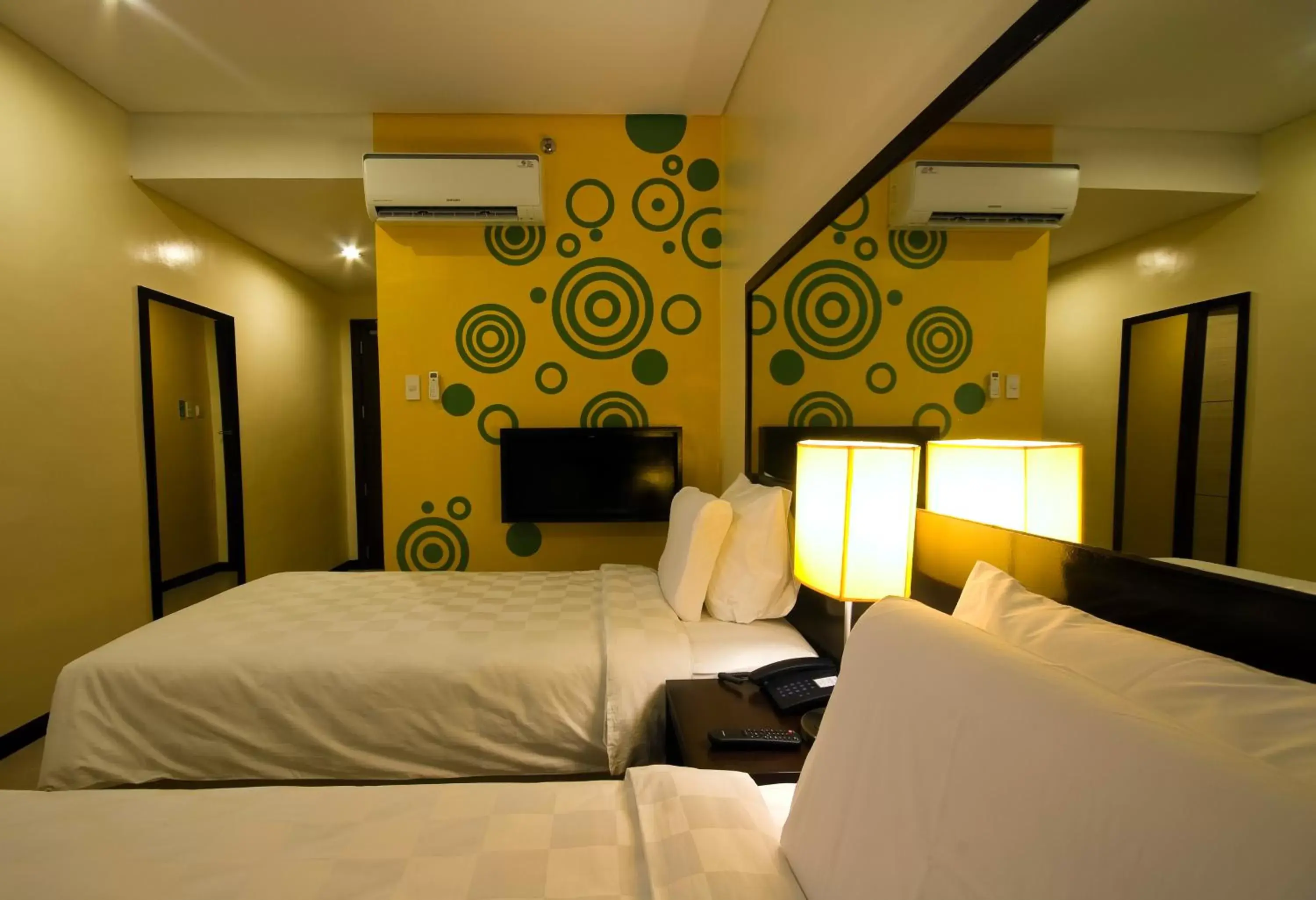 Bed in Go Hotels Puerto Princesa