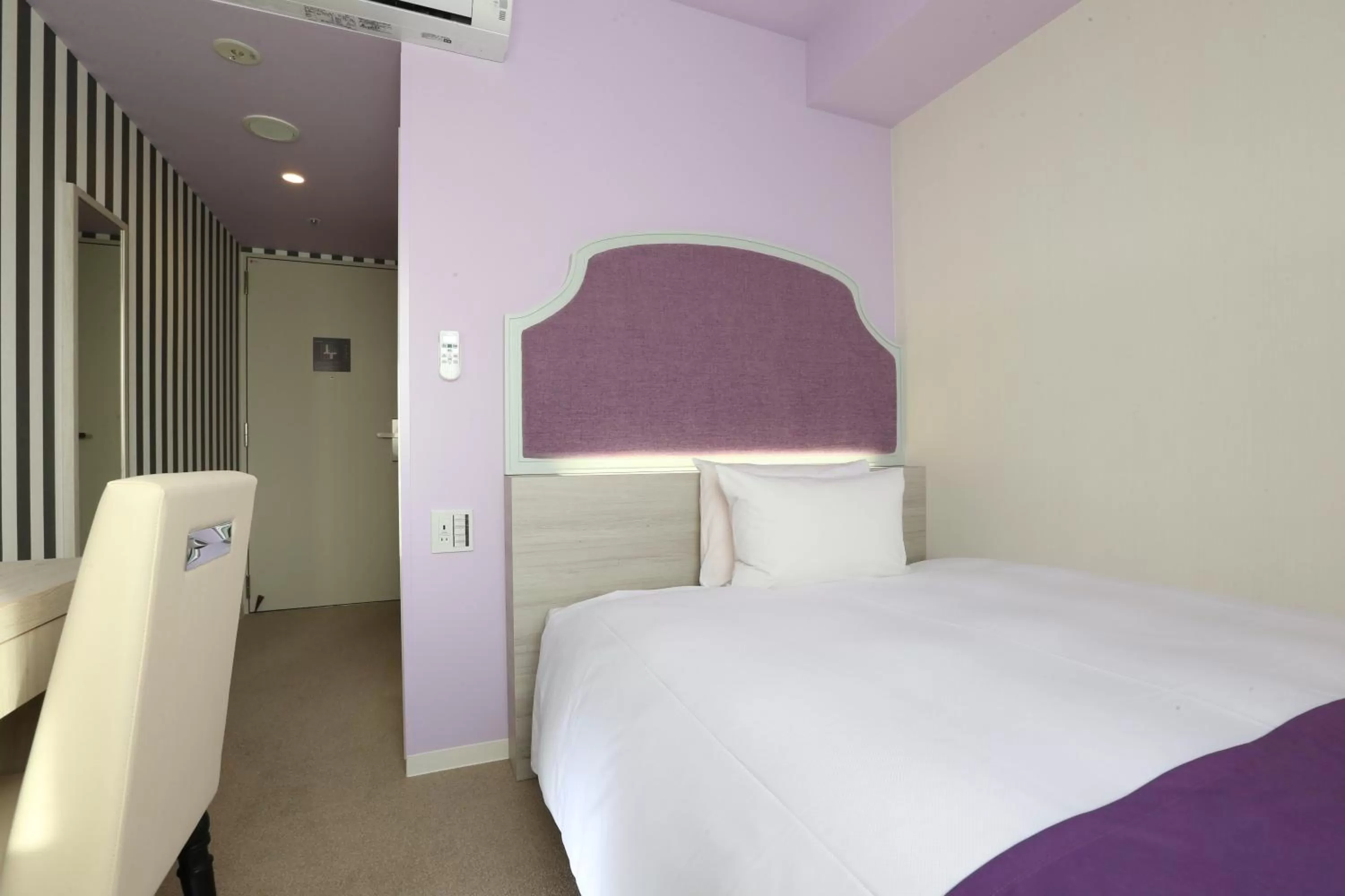 Photo of the whole room, Bed in Hotel Wing International Select Nagoya Sakae