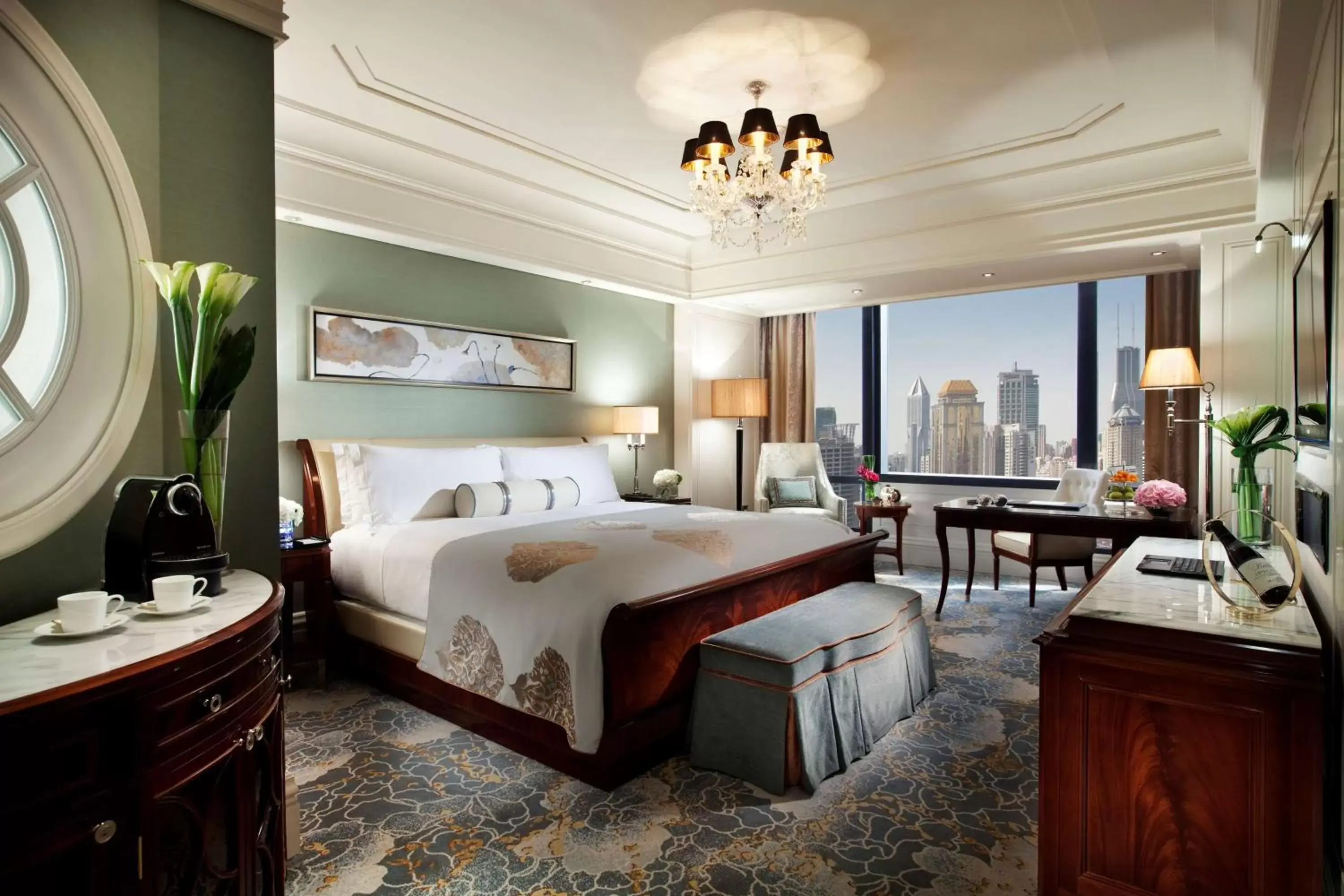 Bed in Waldorf Astoria Shanghai on the Bund