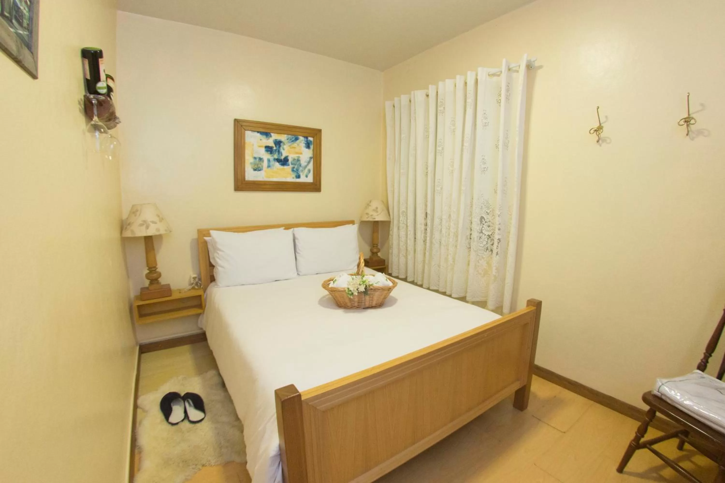 Bed in Pousada Green House by Conrado Vitali