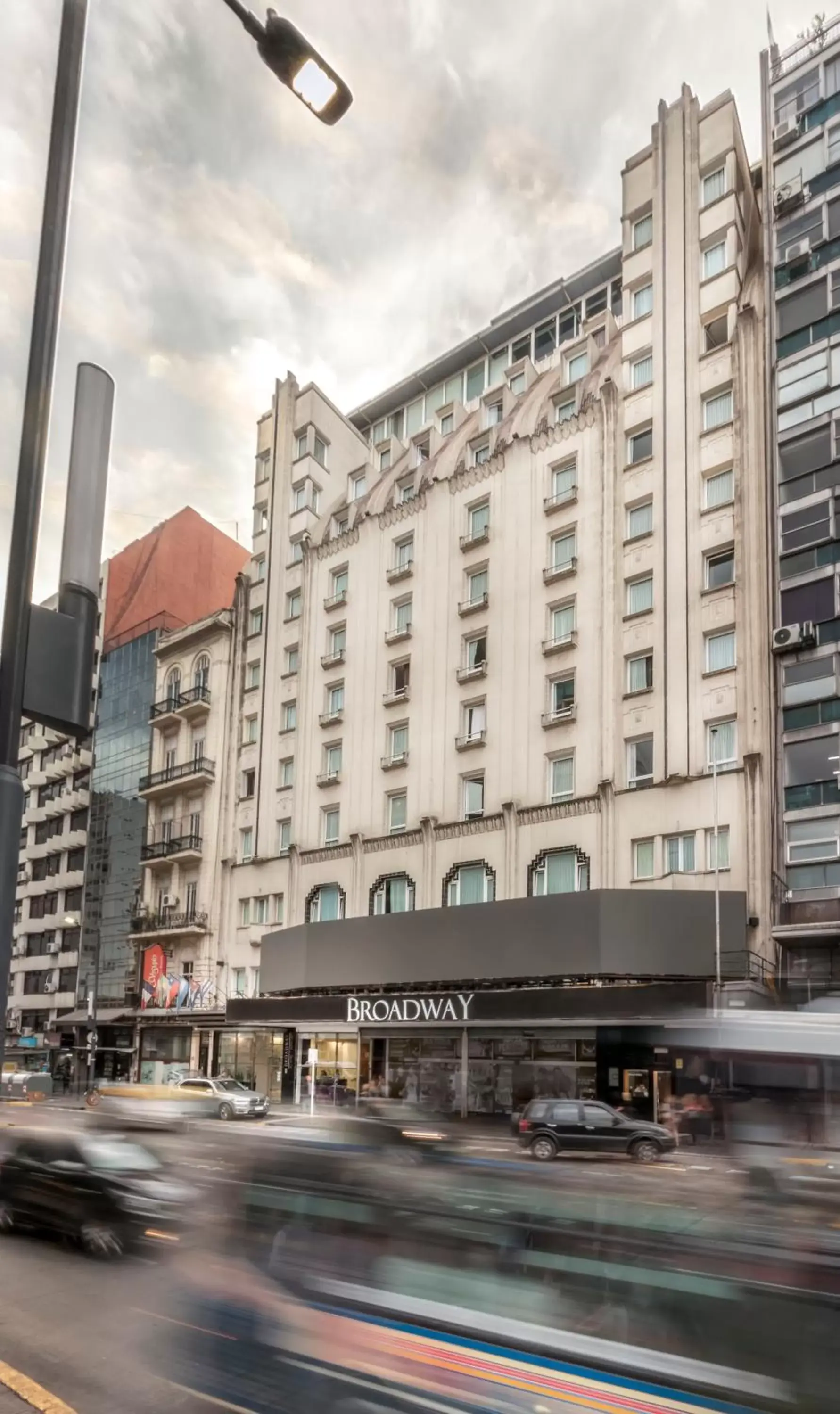 Facade/entrance, Property Building in Broadway Hotel & Suites