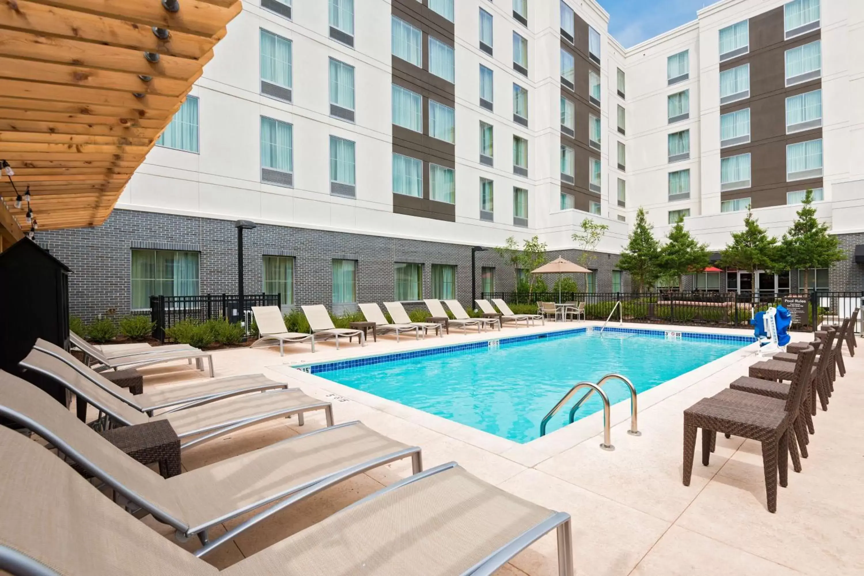 Pool view, Swimming Pool in Homewood Suites by Hilton Little Rock Downtown