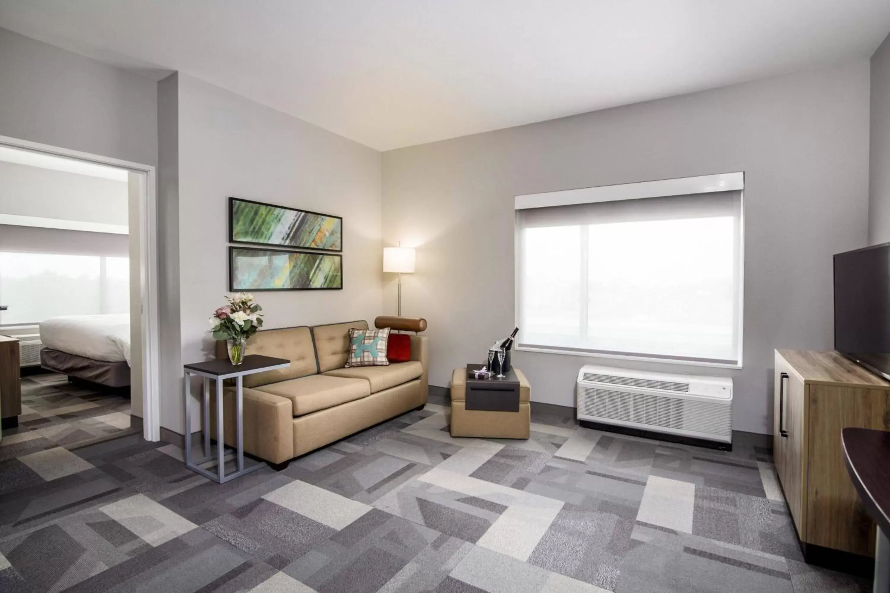 Bedroom, Seating Area in TownePlace Suites by Marriott Houston Hobby Airport
