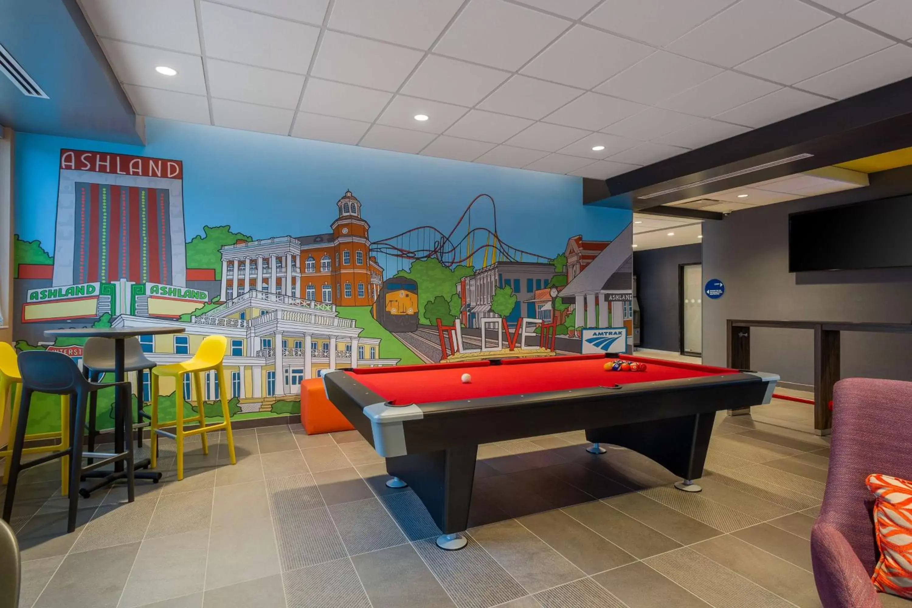 Lobby or reception, Billiards in Tru By Hilton Ashland, Va