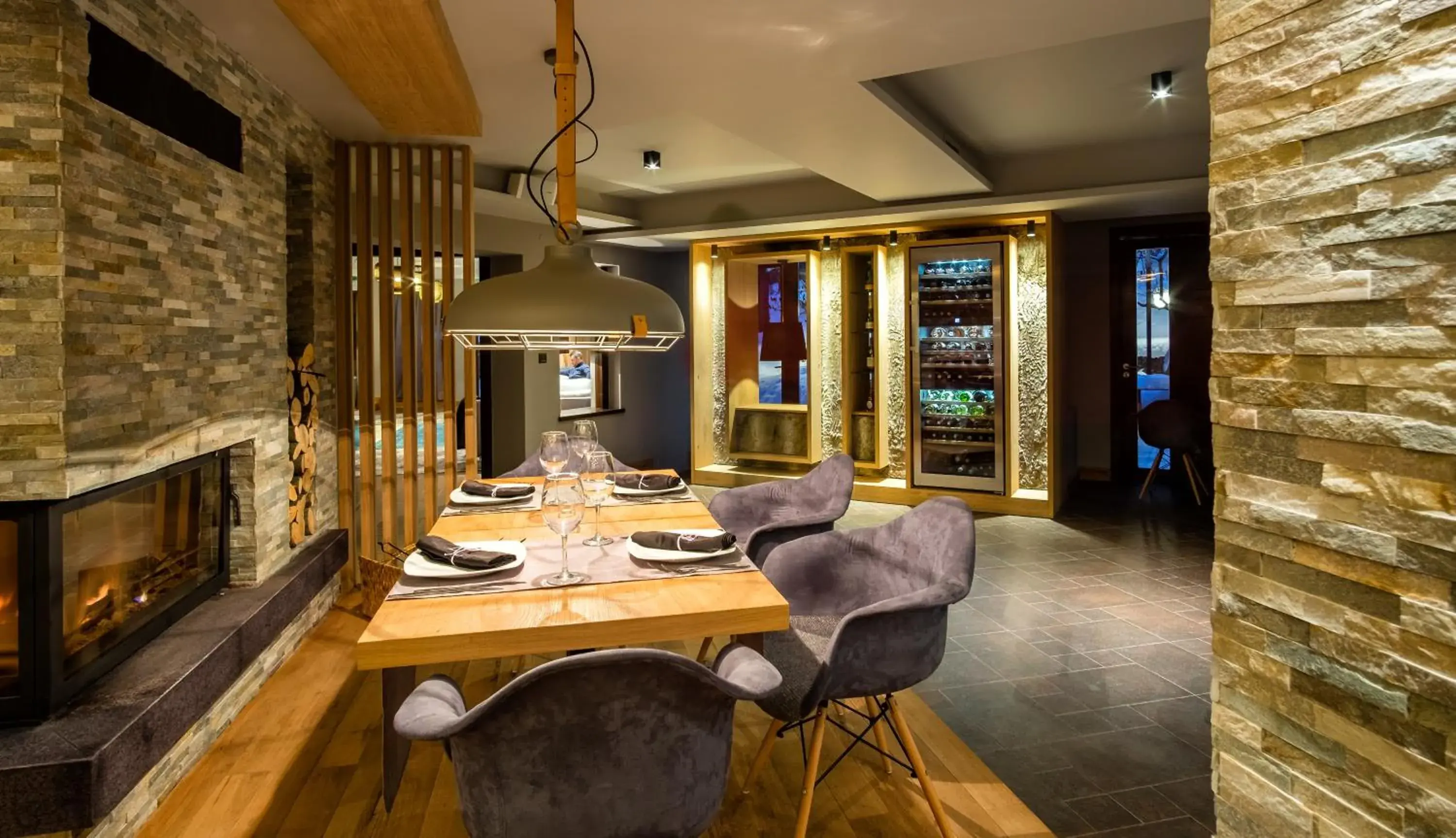 Restaurant/places to eat in 6aTo Hotel & Spa