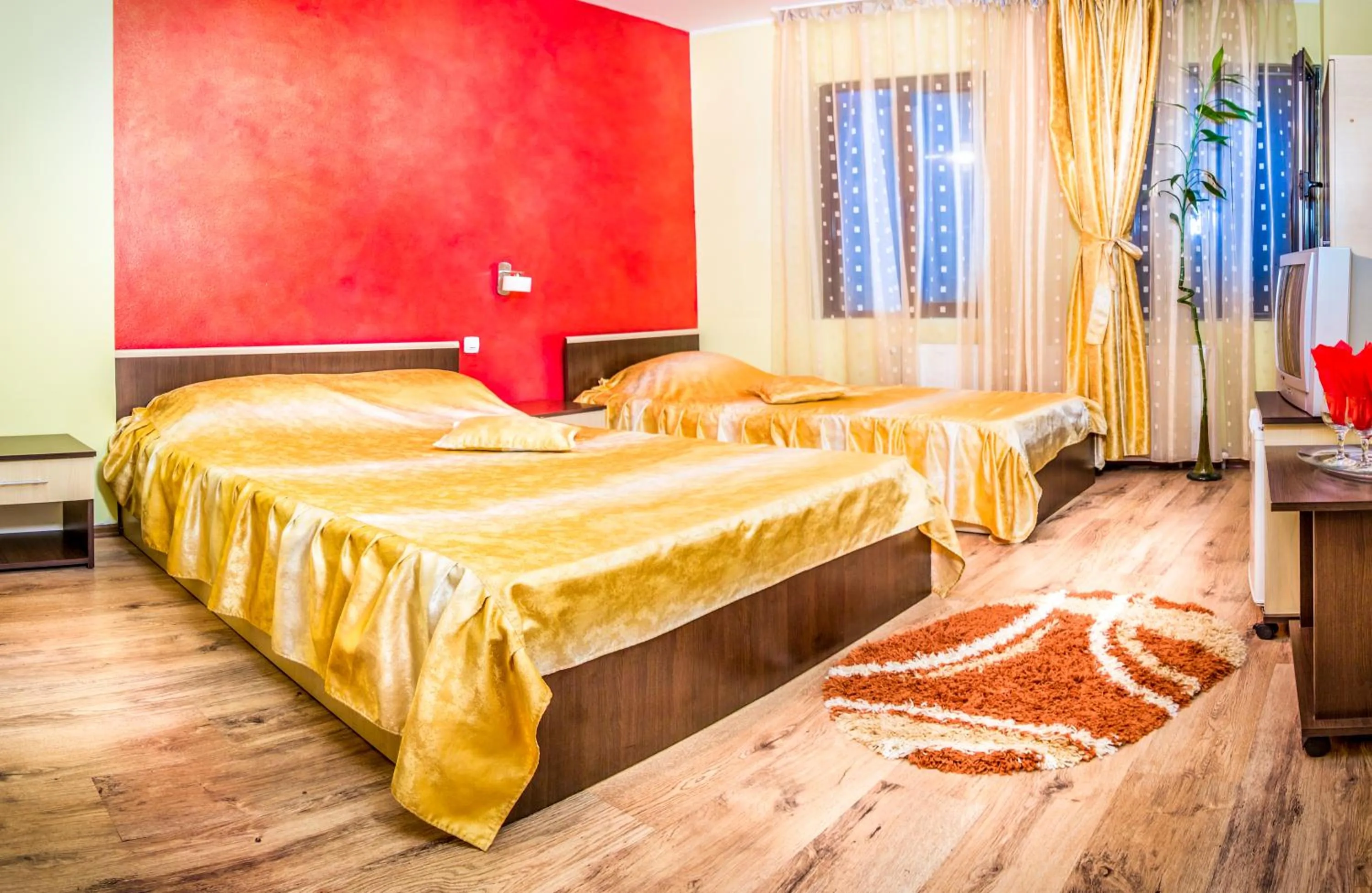 Photo of the whole room, Bed in Hotel EOS