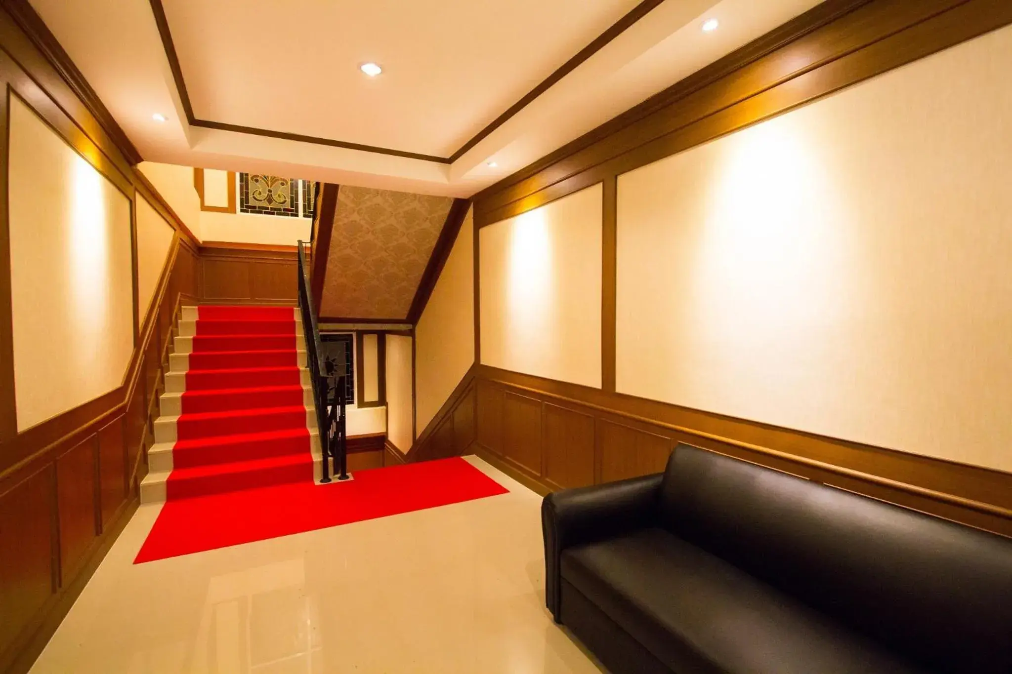 Property building in The Lion King Hotel Udonthani Property building in The Lion King Hotel Udonthani