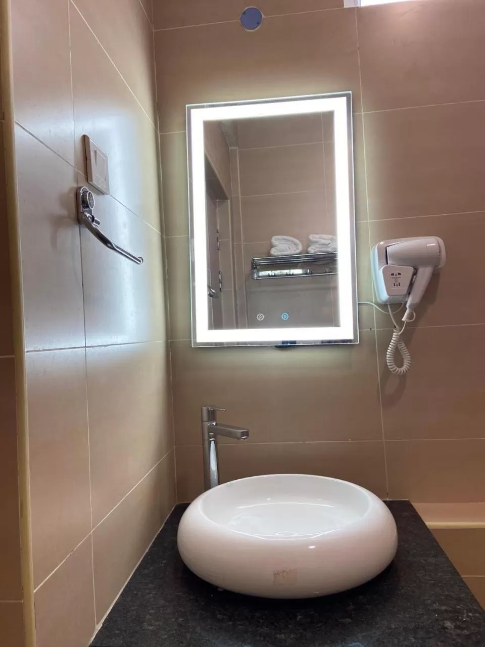 Bathroom in Le Shiv Executive Suite