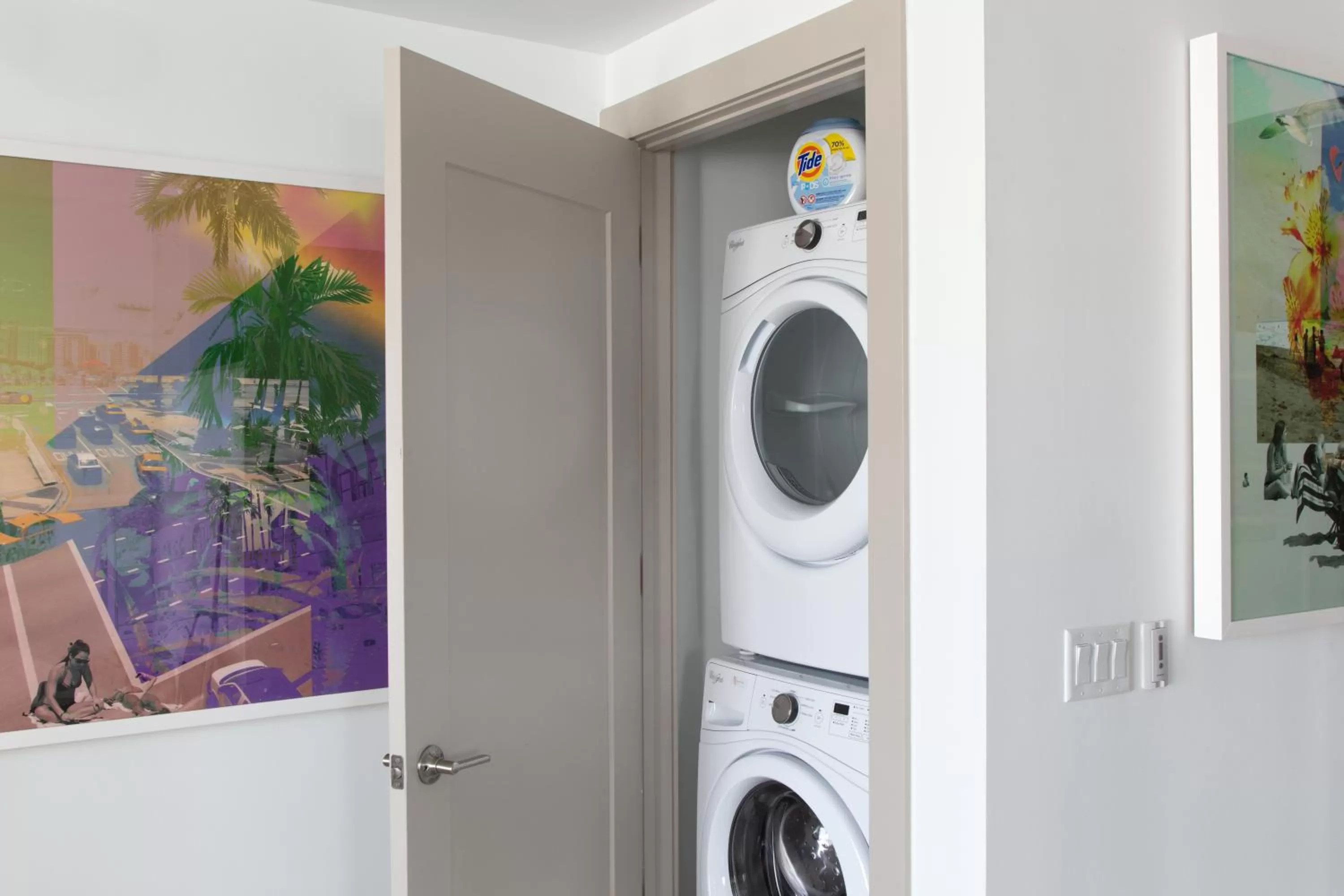 washing machine in Mint House Miami - Downtown