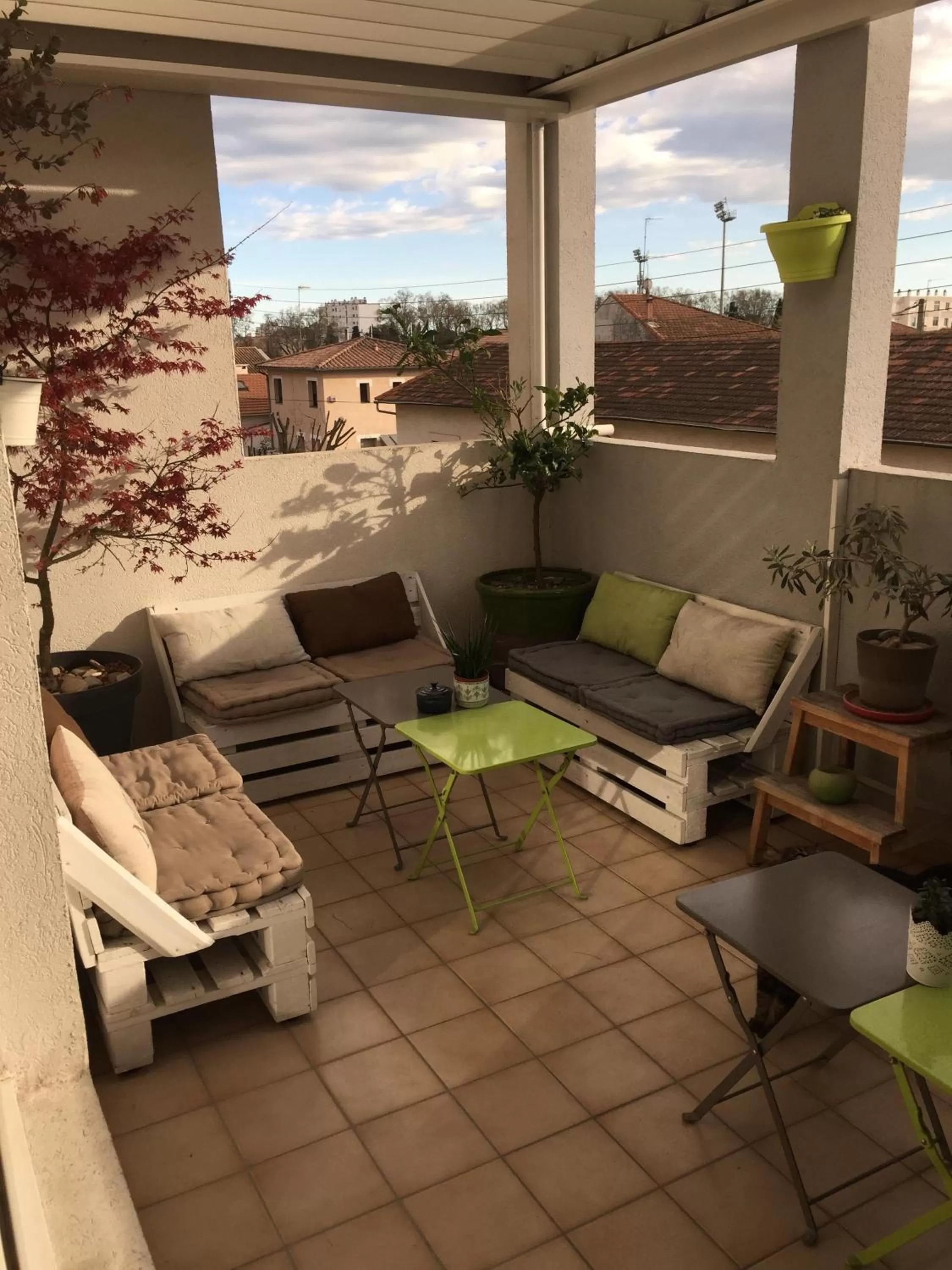 Facade/entrance in 1 Chambre, 1 P'tit dèj', 1 Sourire