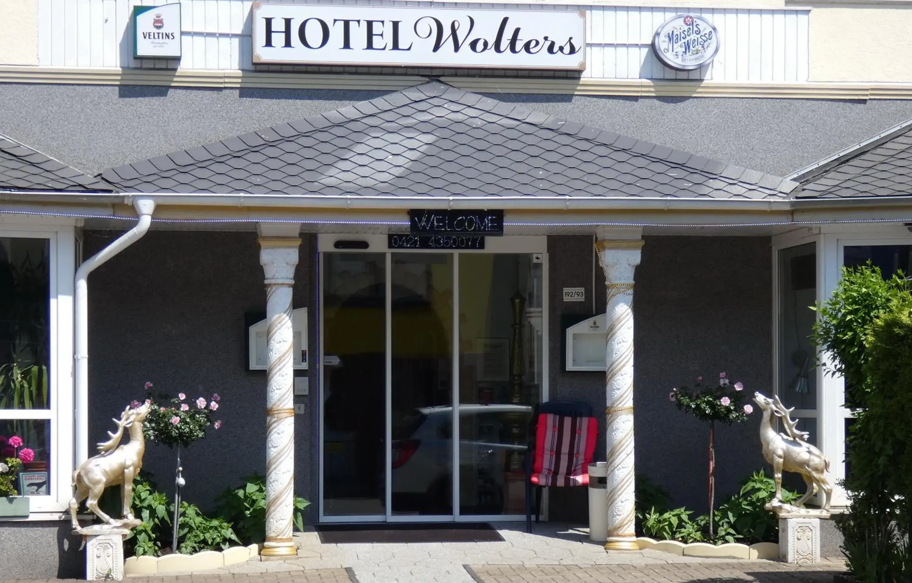 Facade/entrance in Hotel Wolters