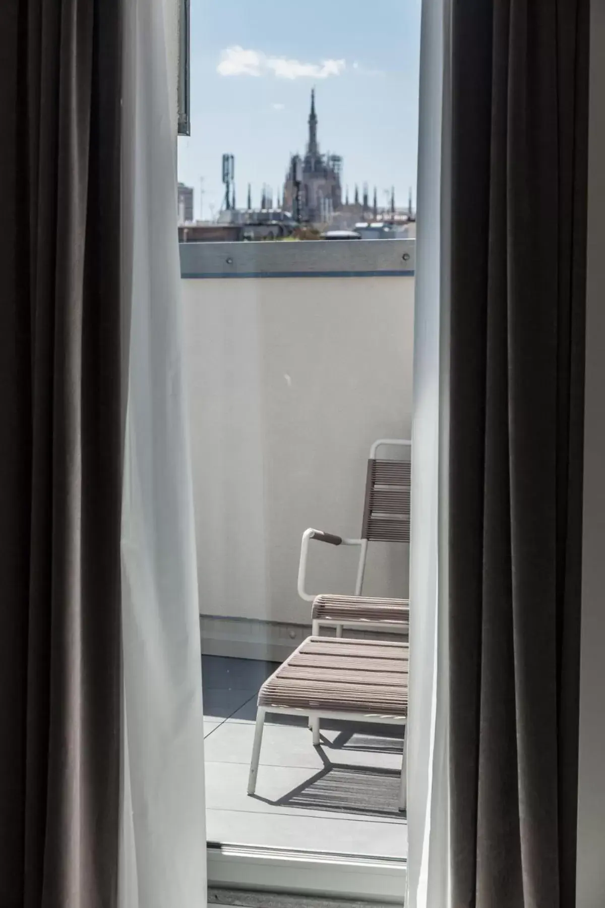 City view in Senato Hotel Milano