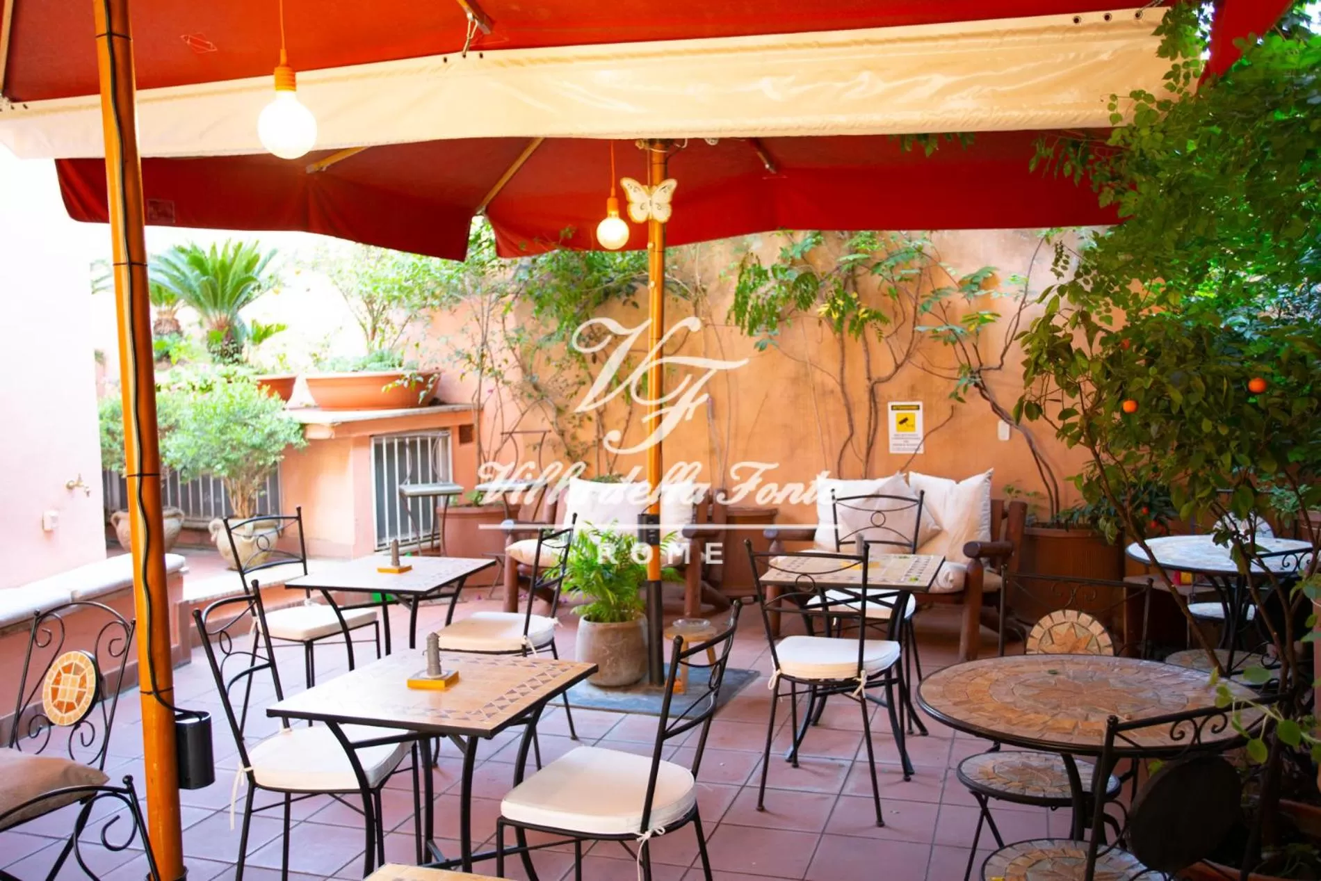 Patio in Villa della Fonte