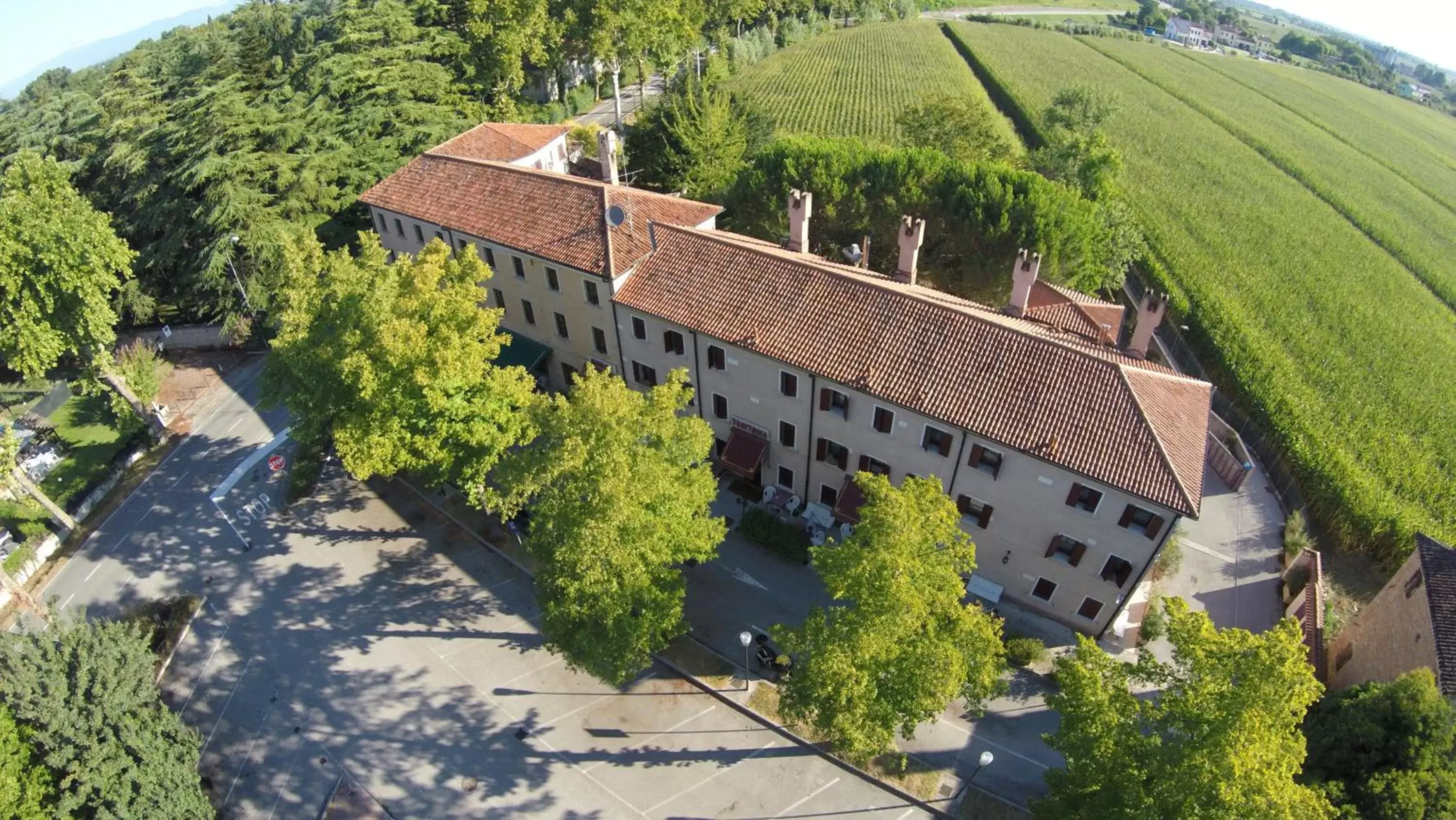 Bird's eye view, Bird's-eye View in Albergo La Bersagliera