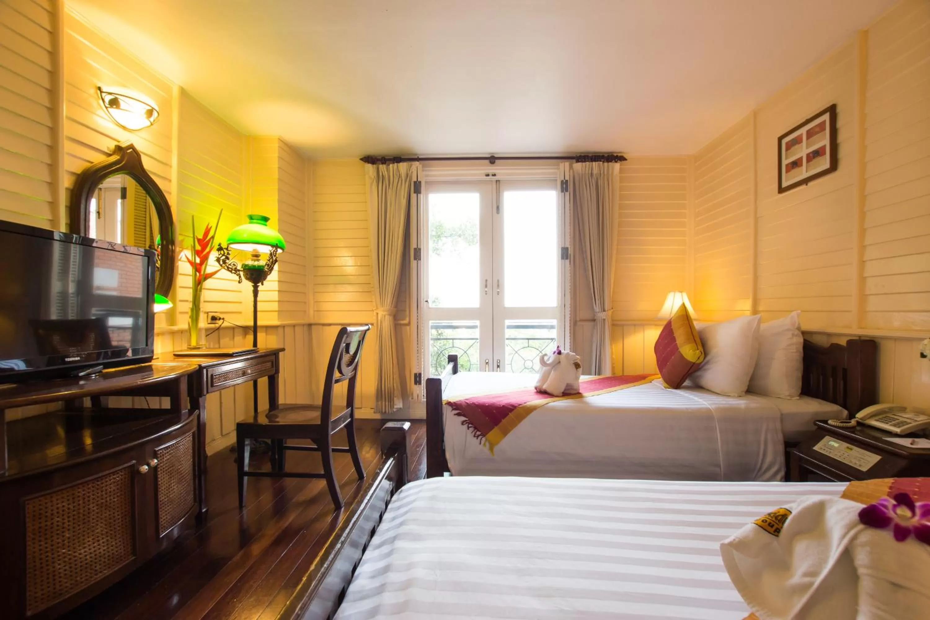 Superior Twin Room in Buddy Lodge, Khaosan Road