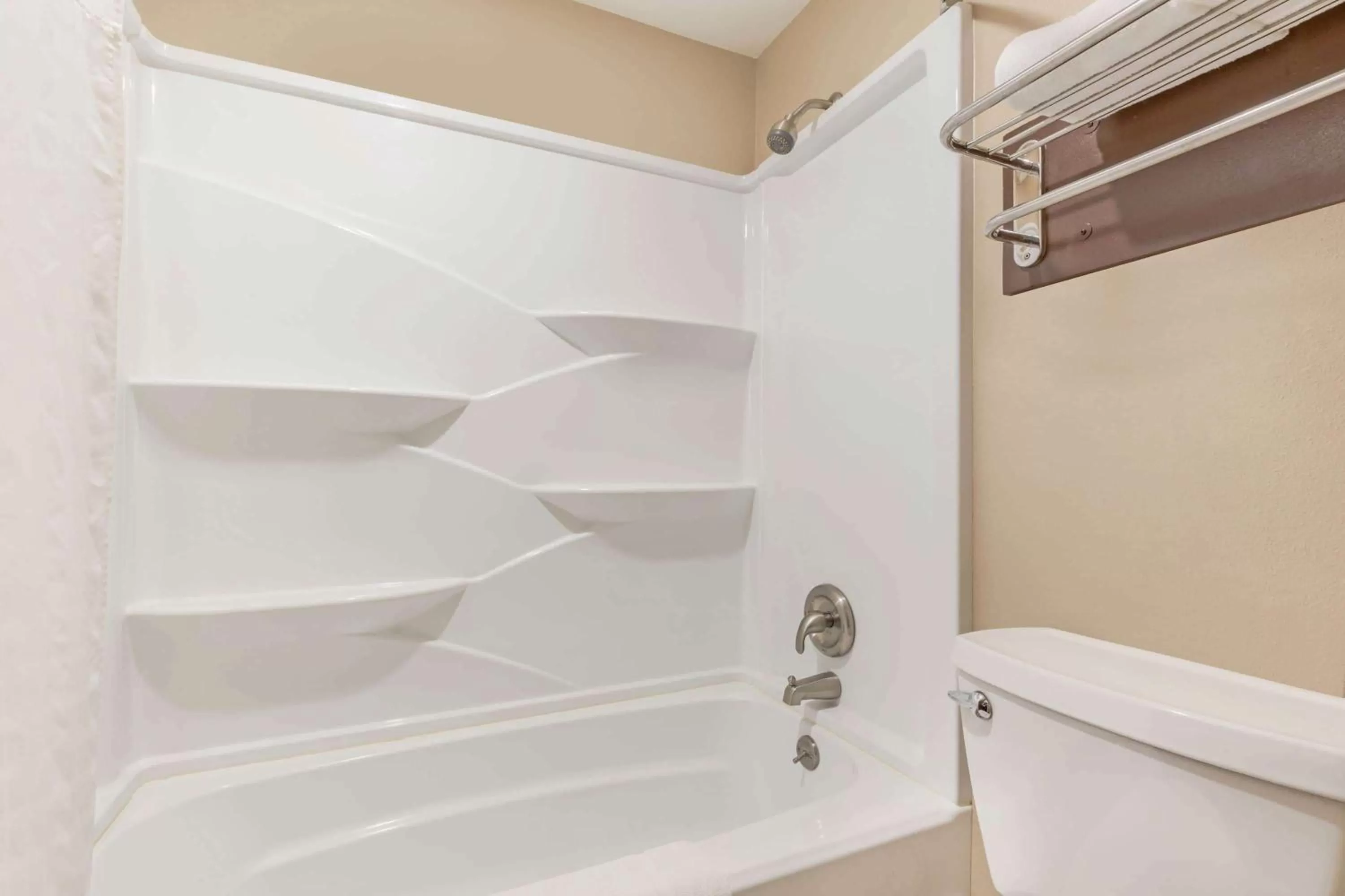 Bathroom in Days Inn by Wyndham Auburn