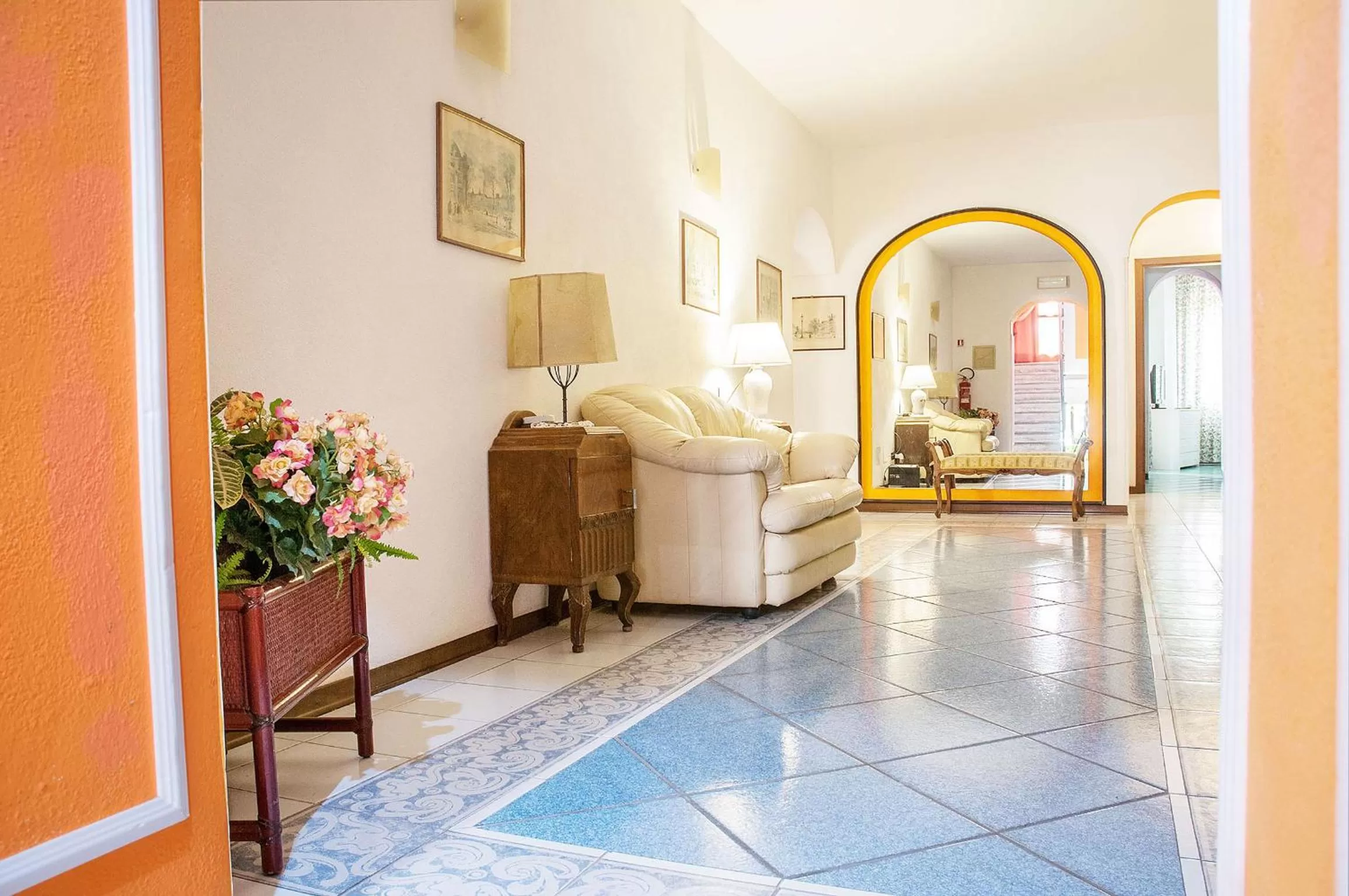 Living room, Bed in Hotel Annabelle