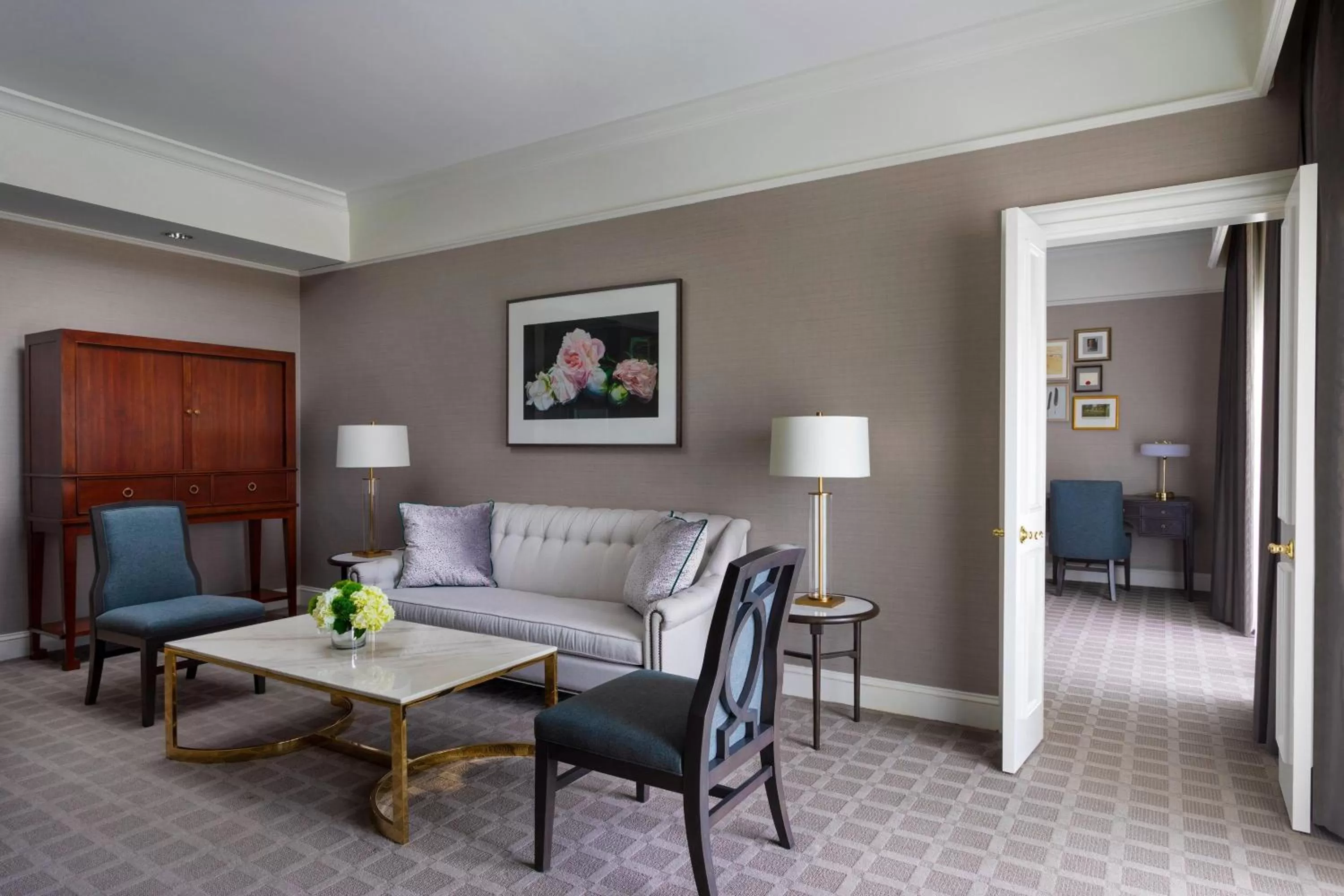Living room in The Ballantyne, a Luxury Collection Hotel, Charlotte
