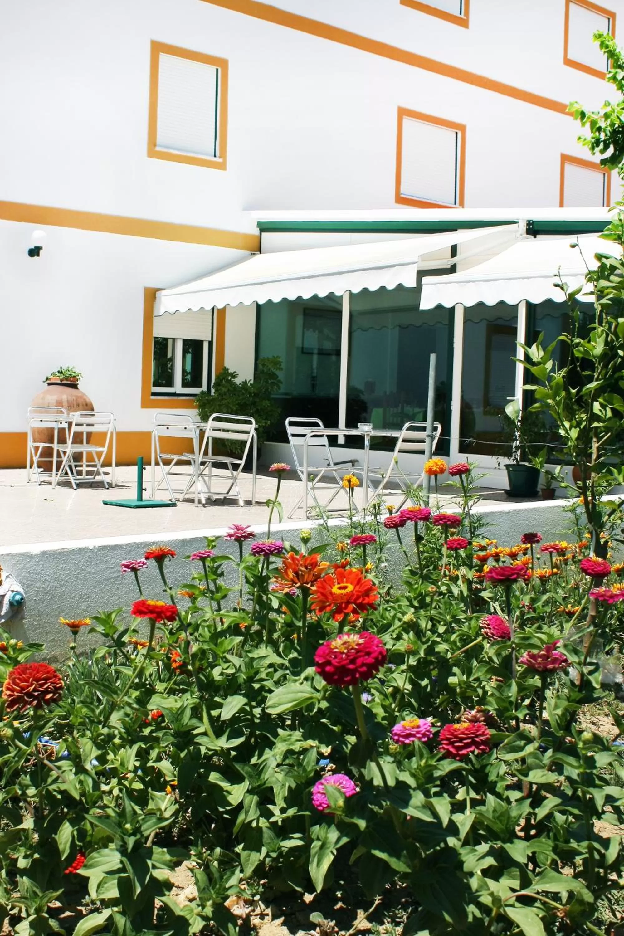 Property building in Graca Hotel