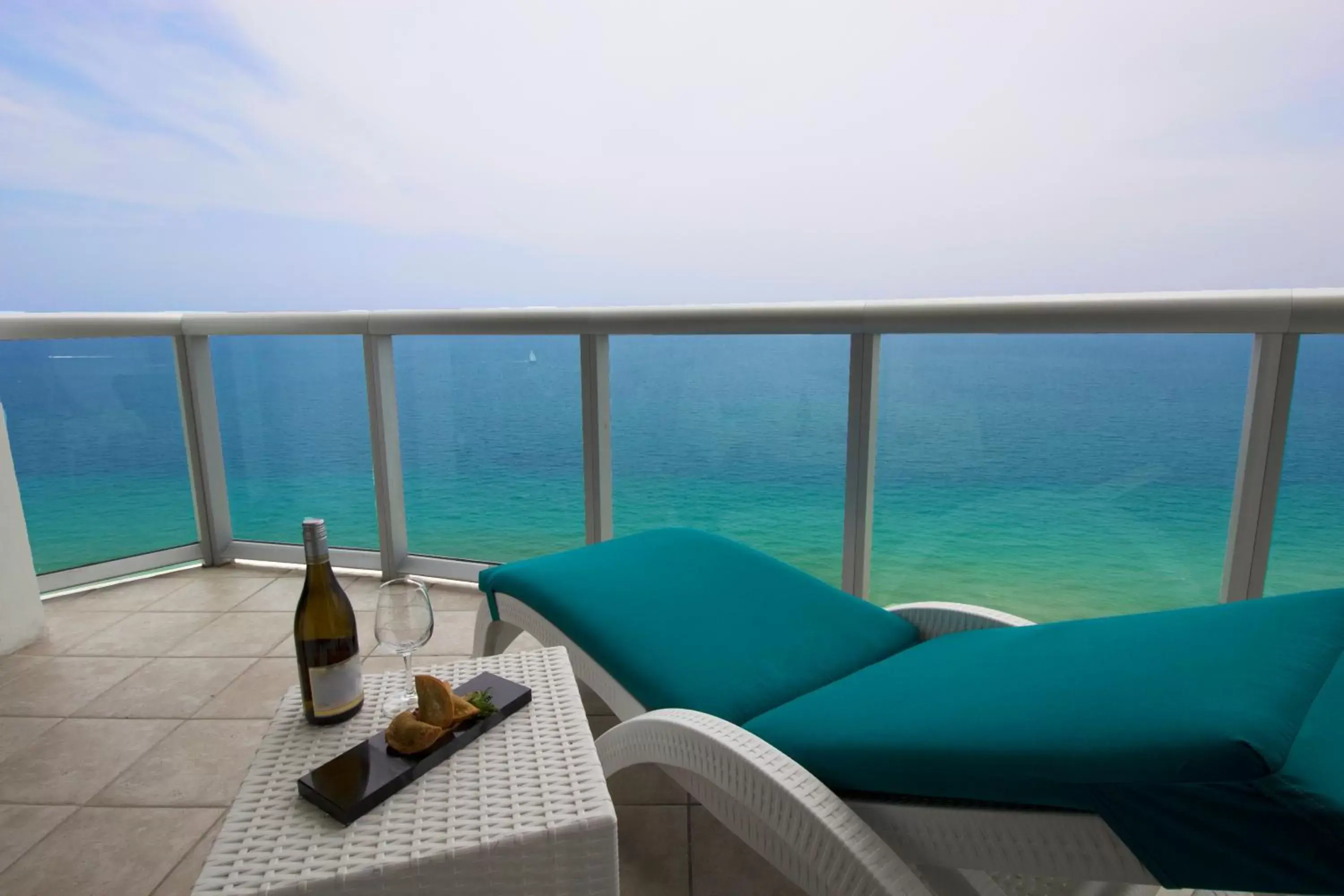 Balcony/Terrace, Drinks in Marenas Beach Resort